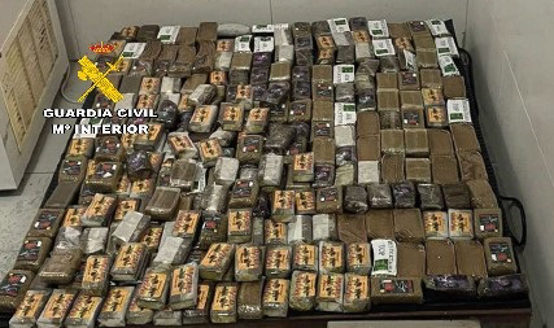Un detenido y 34,5 kilos de hachís incautados en tres intervenciones contra el narcotráfico en Melilla