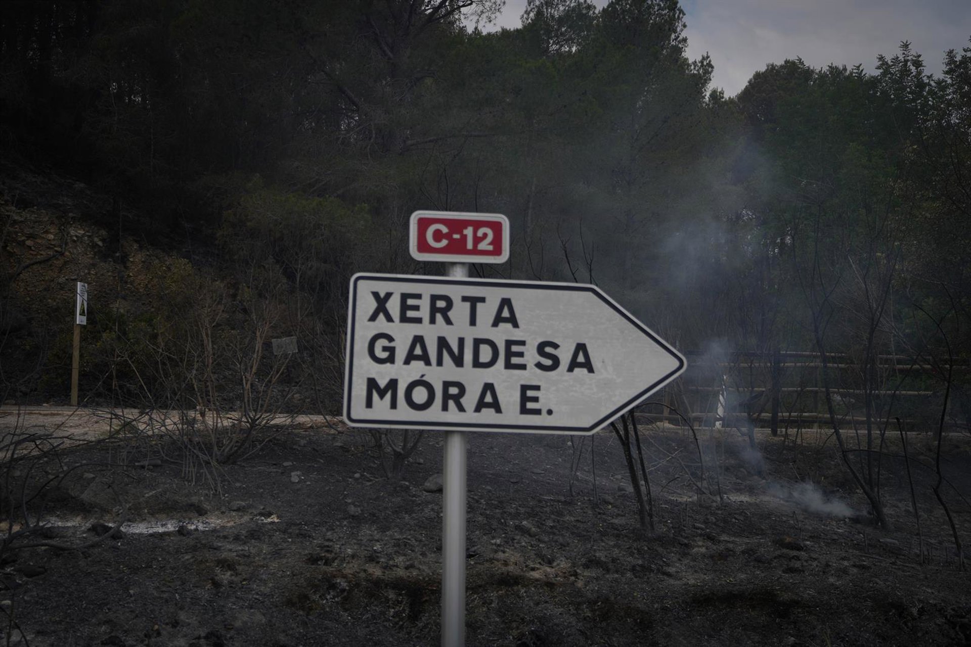 608 llamadas al 112 por el incendio en Paüls (Tarragona) hasta este miércoles a las 7.00 horas