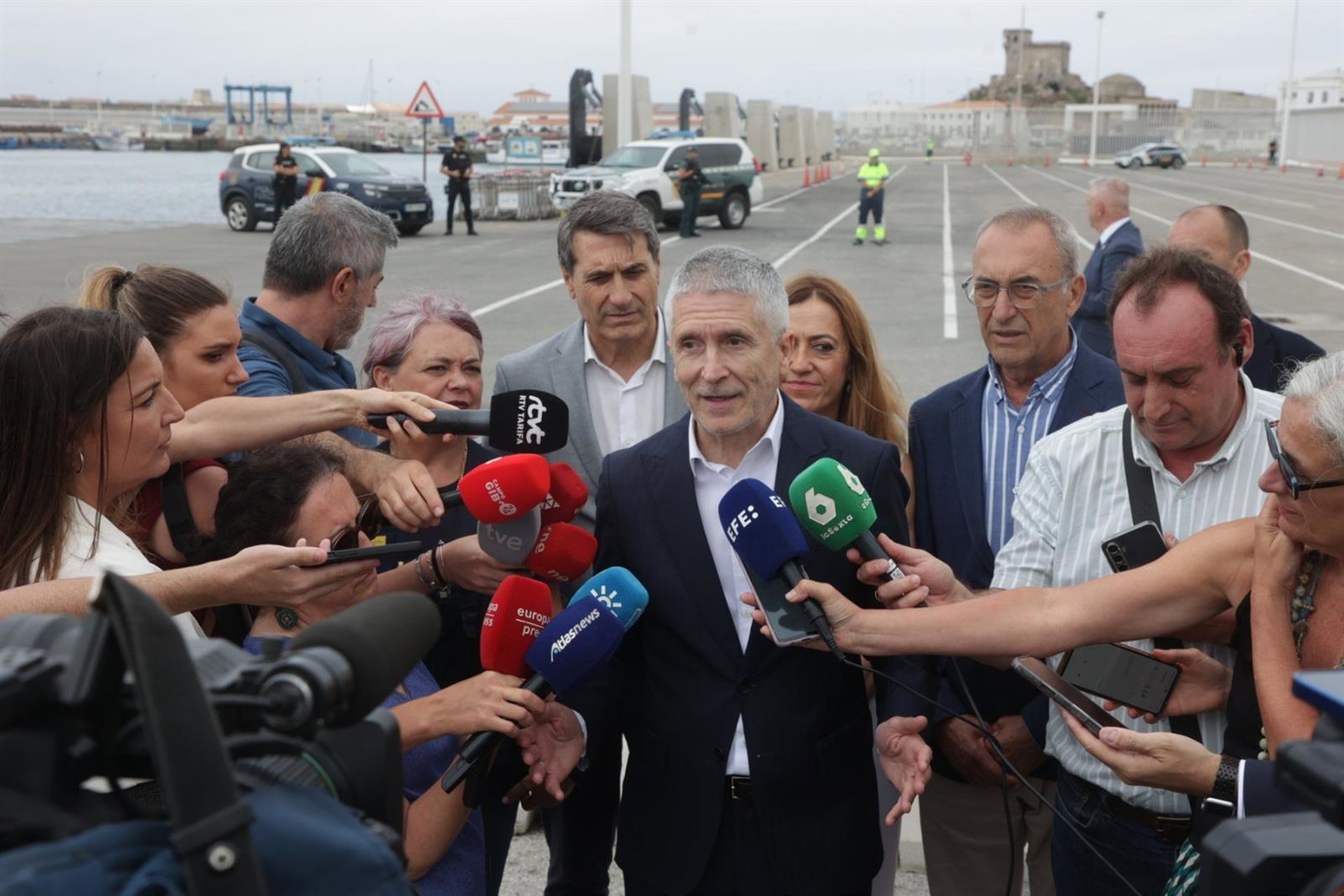 Marlaska: El PP «ha atravesado líneas rojas de gravedad manifiesta» al mencionar a la familia de Sánchez