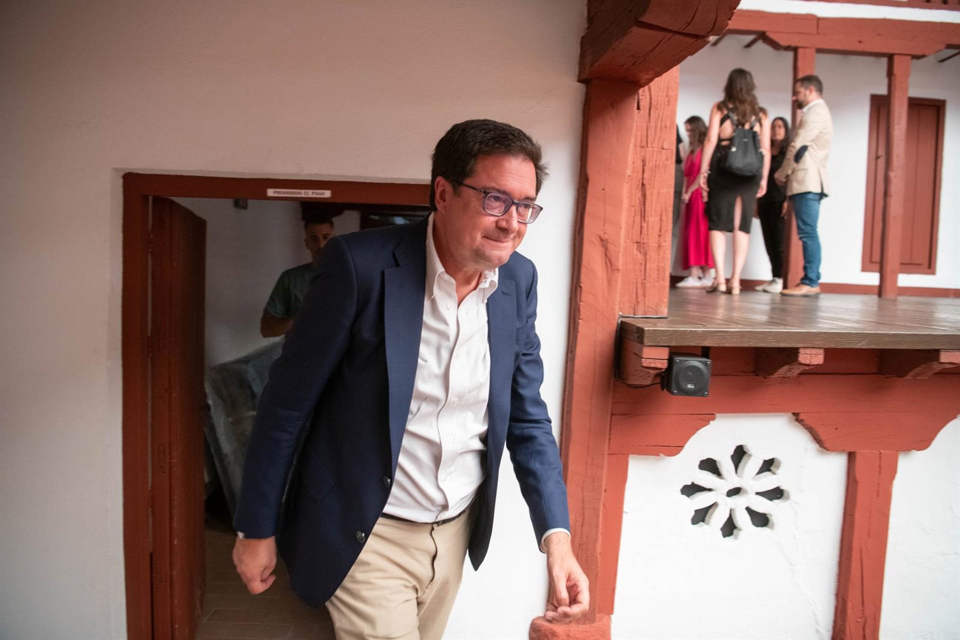 Óscar López cree que Feijóo «perdió los papeles» ayer y le tacha como «el político más sucio» que ha habido en España
