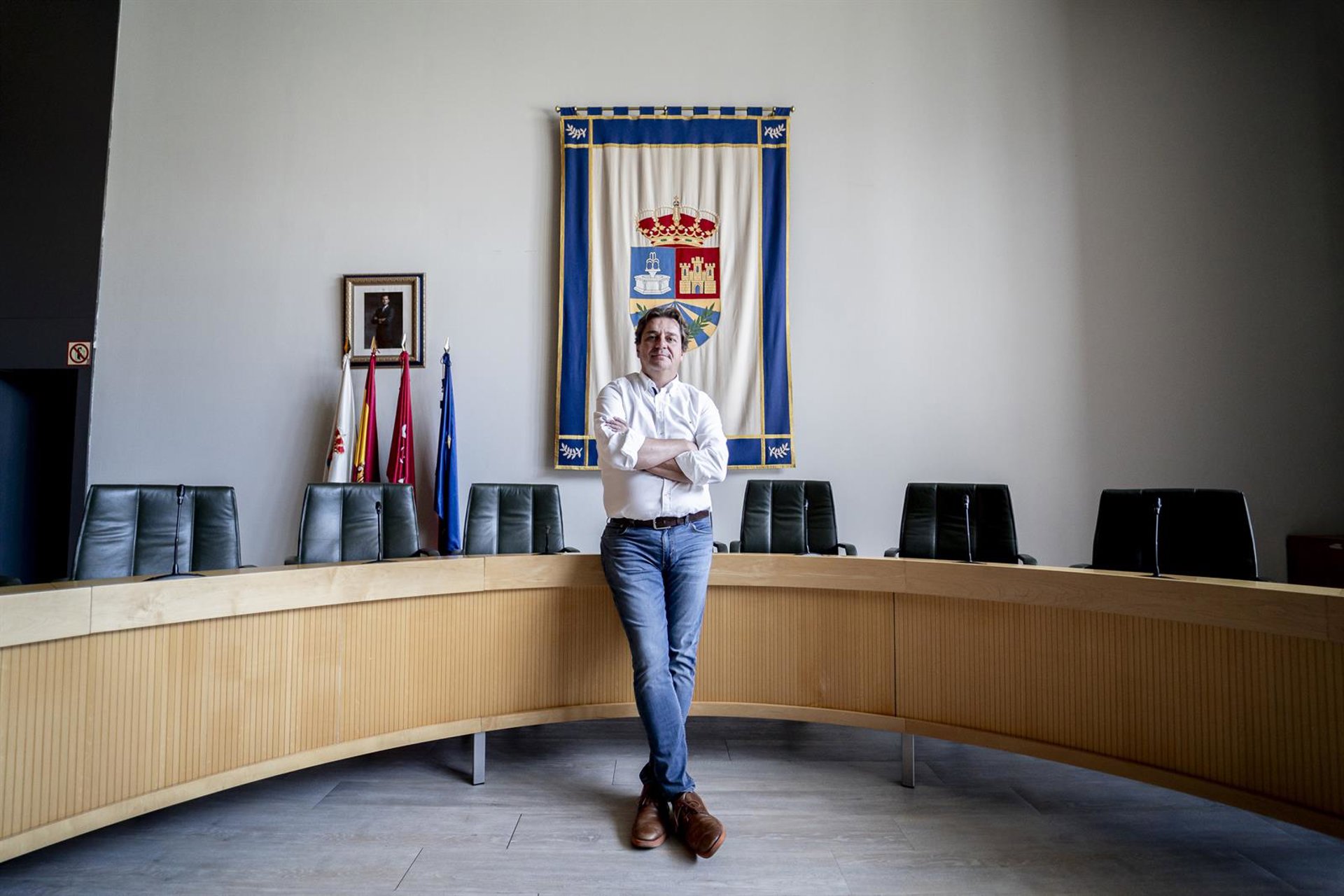 Ayala (PSOE) exige la dimisión de Noelia Núñez tras «mentir» en su currículum y afea su «complejo de ser de Fuenlabrada»
