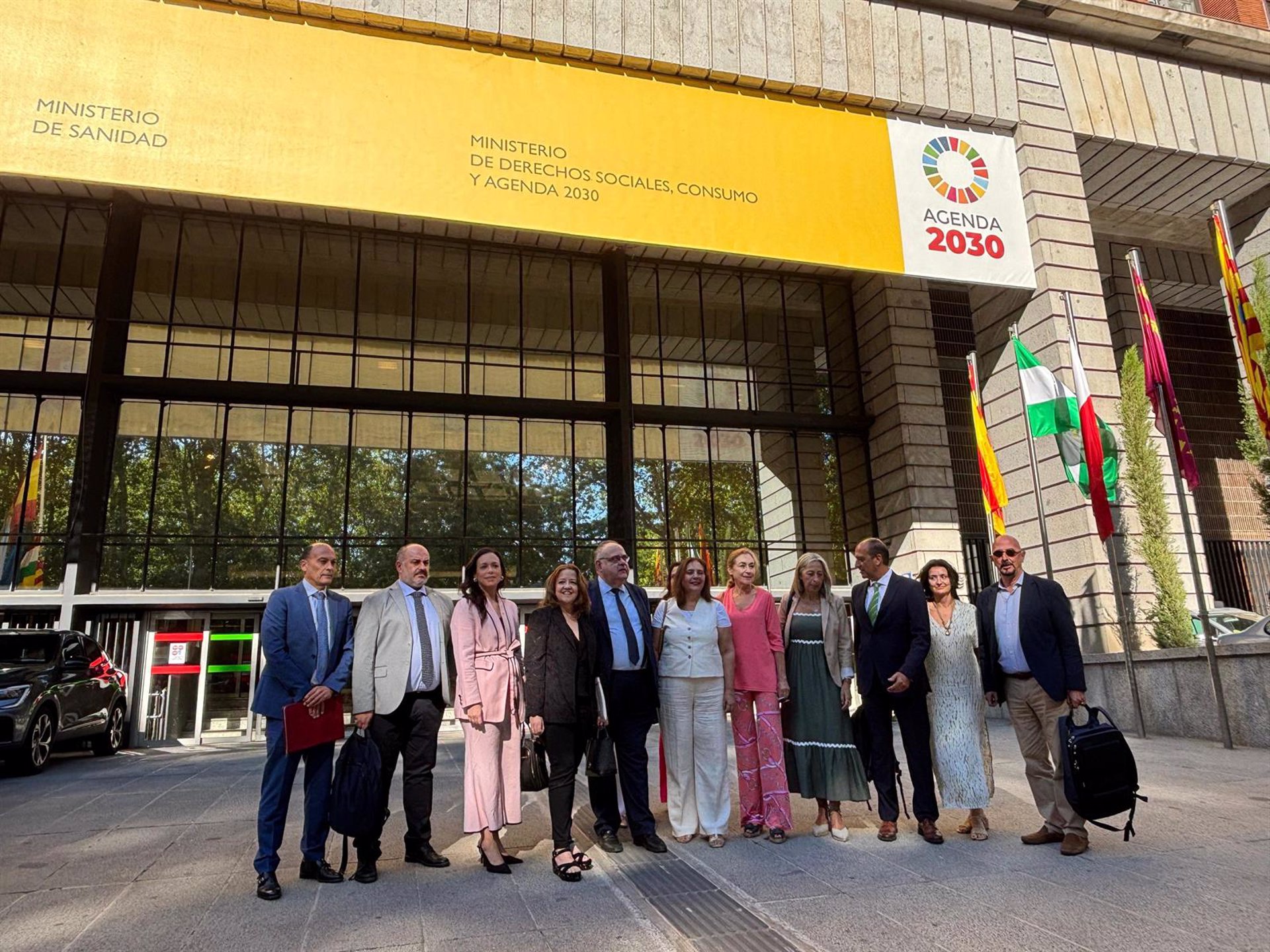 Extremadura advierte que no será «cómplice del engaño» del ministerio a los sanitarios con la reforma del Estatuto Marco