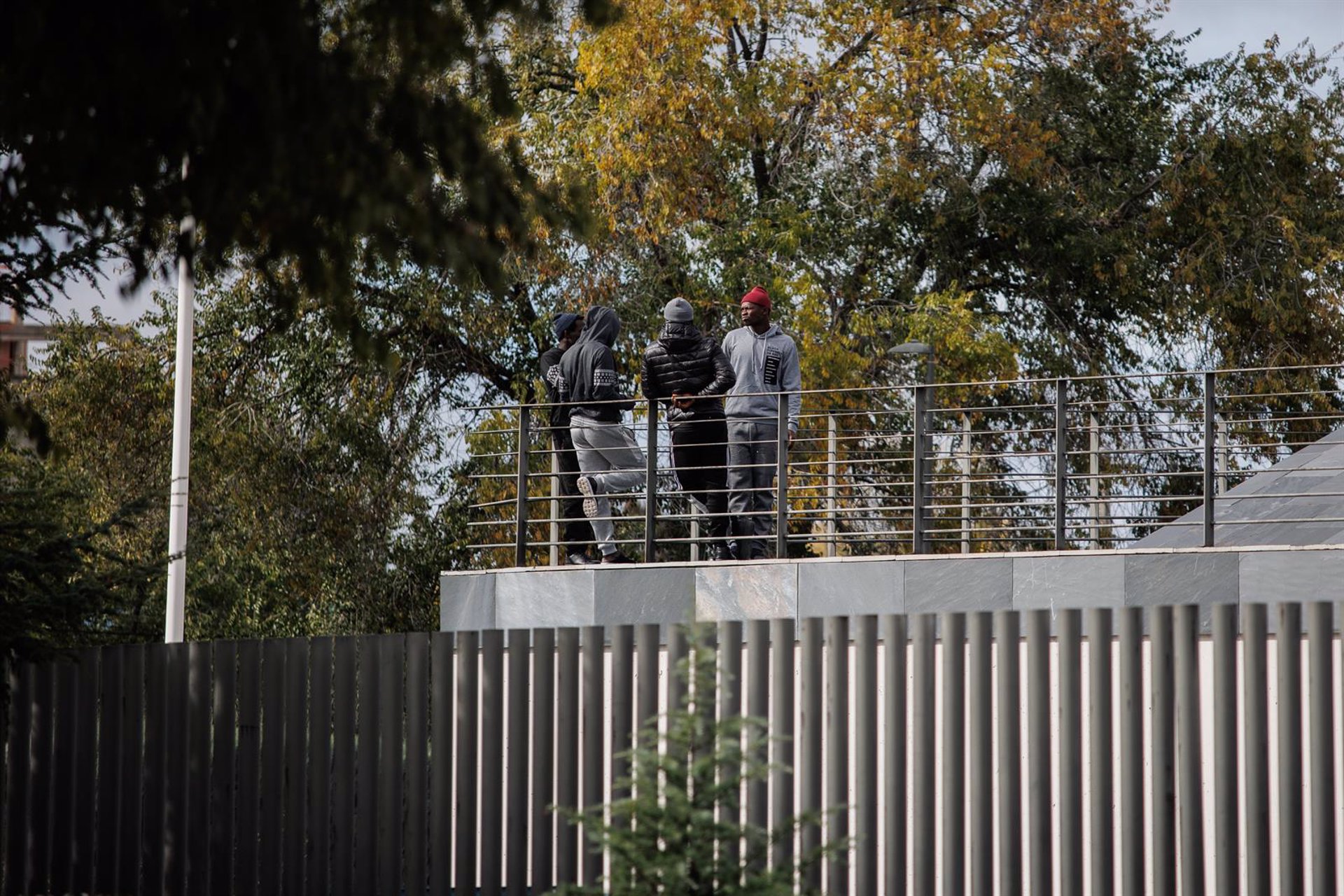 El Ayuntamiento de Pozuelo notifica al centro de refugiados el cese temporal de su actividad por falta de licencia