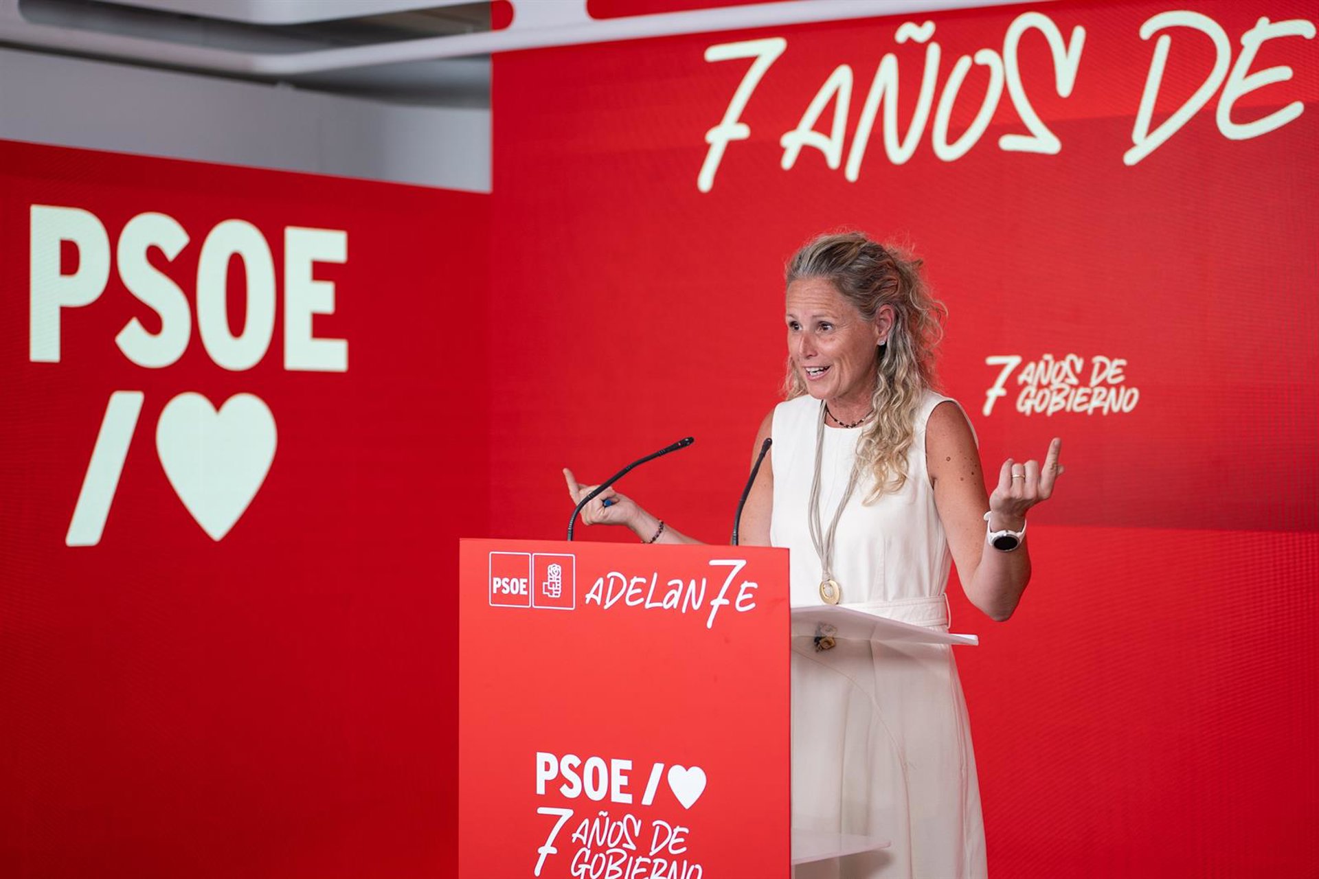 El PSOE acusa a Feijóo de «romper la convivencia» y defiende que a España «le sienta bien» el Gobierno de Sánchez