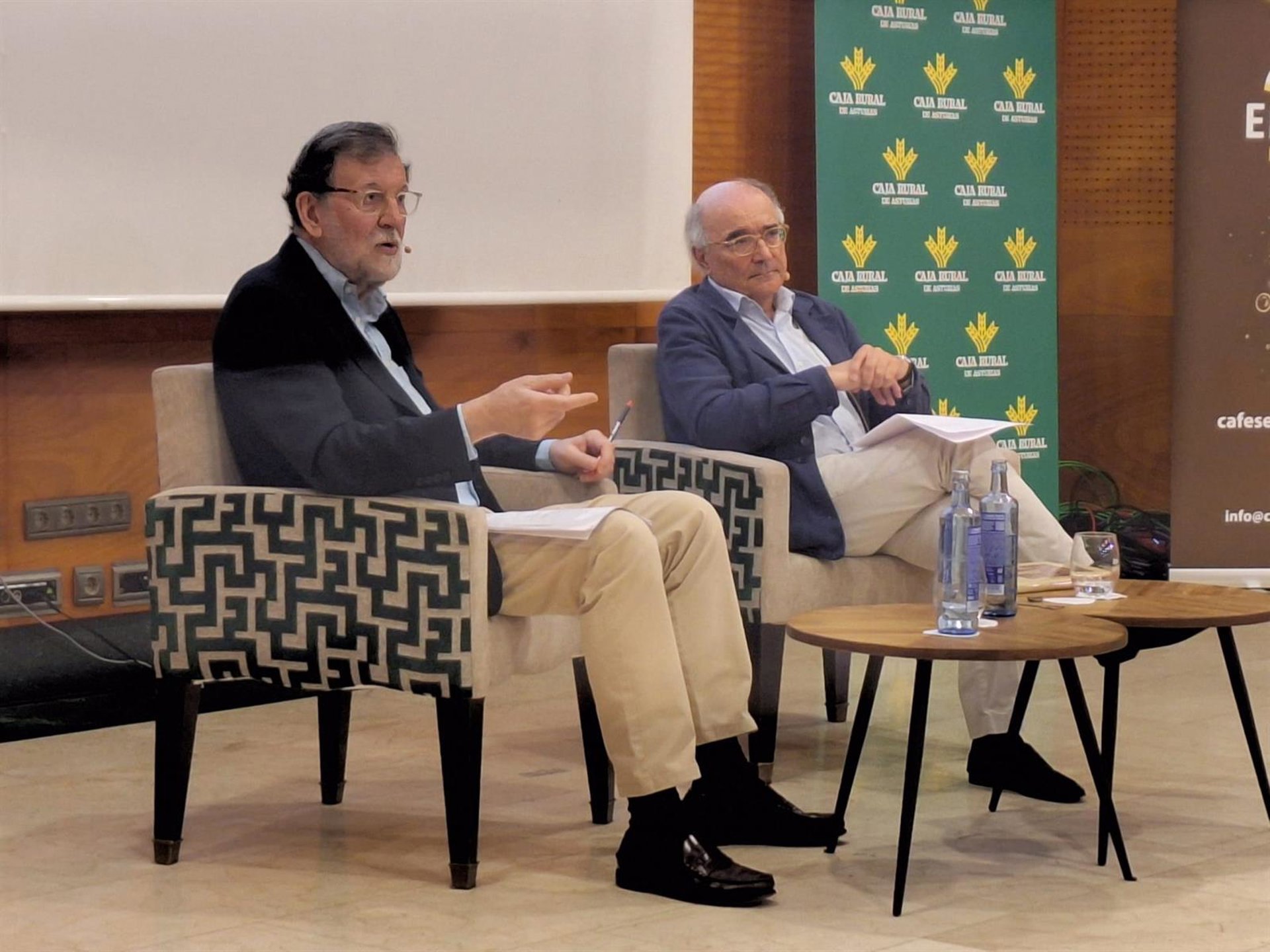Rajoy sobre Montoro: «Deberíamos ser todos un poco más prudentes y no exagerar» para que «no pase como pasó a Camps»