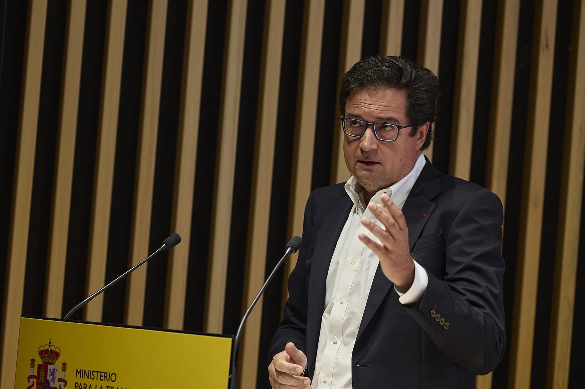 Óscar López muestra su «indignación» por la imputación de Begoña Gómez y acusa a Peinado de hacer una caso «prospectivo»