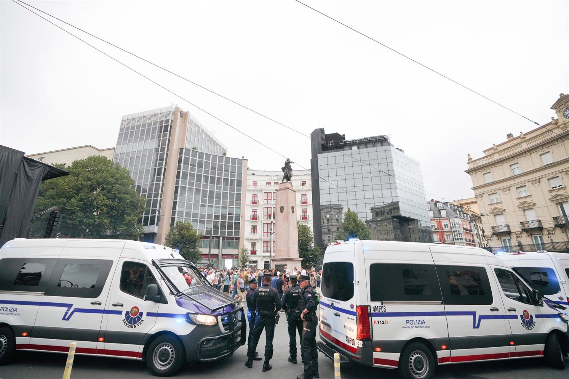 Un total de 24 detenidos en la séptima noche de Aste Nagusia en Bilbao, 4 por tocamientos y 1 por violencia de género