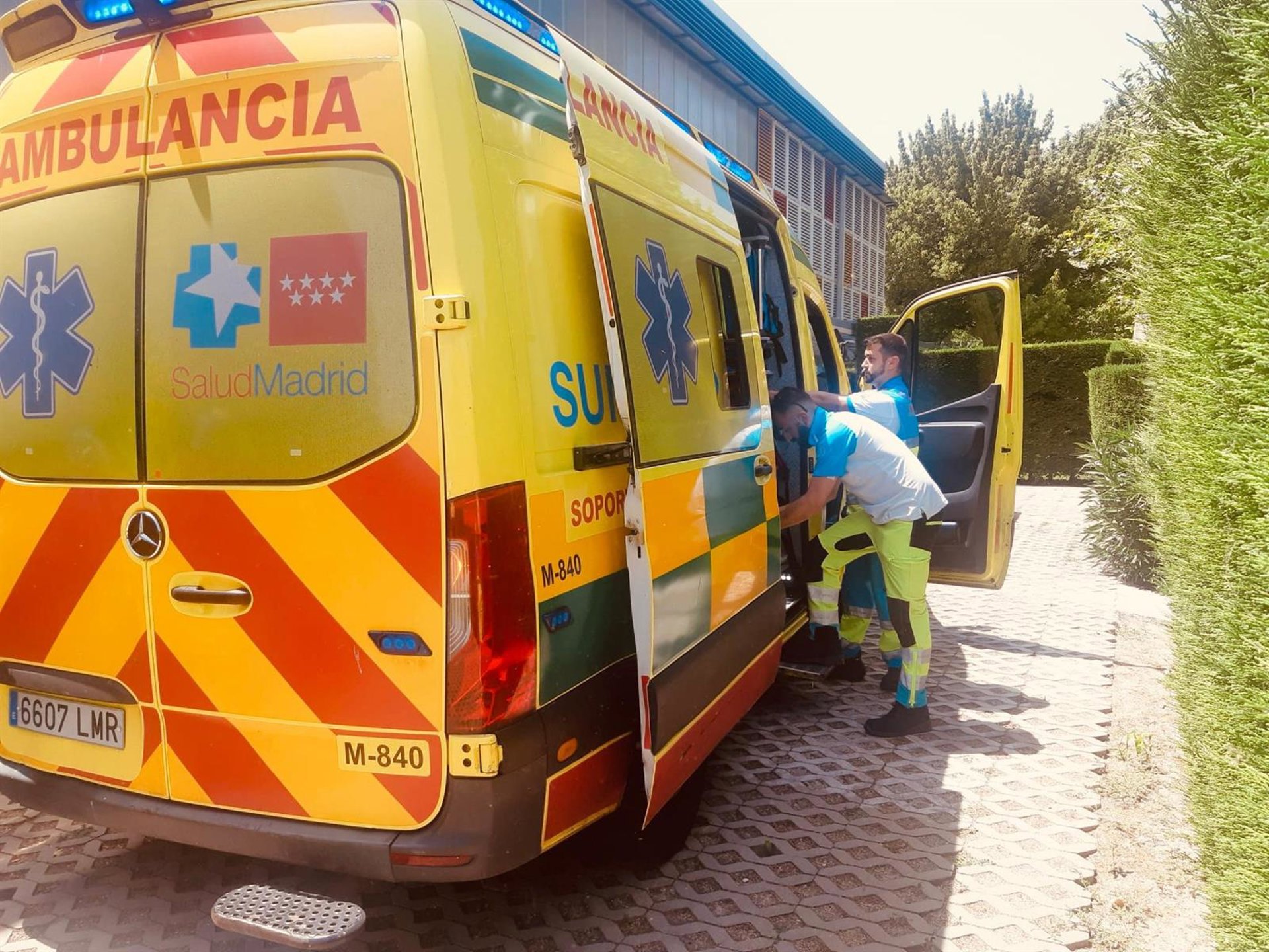 Un menor de 14 años, herido grave tras ser agredido en el cuello con un objeto punzante en Parla