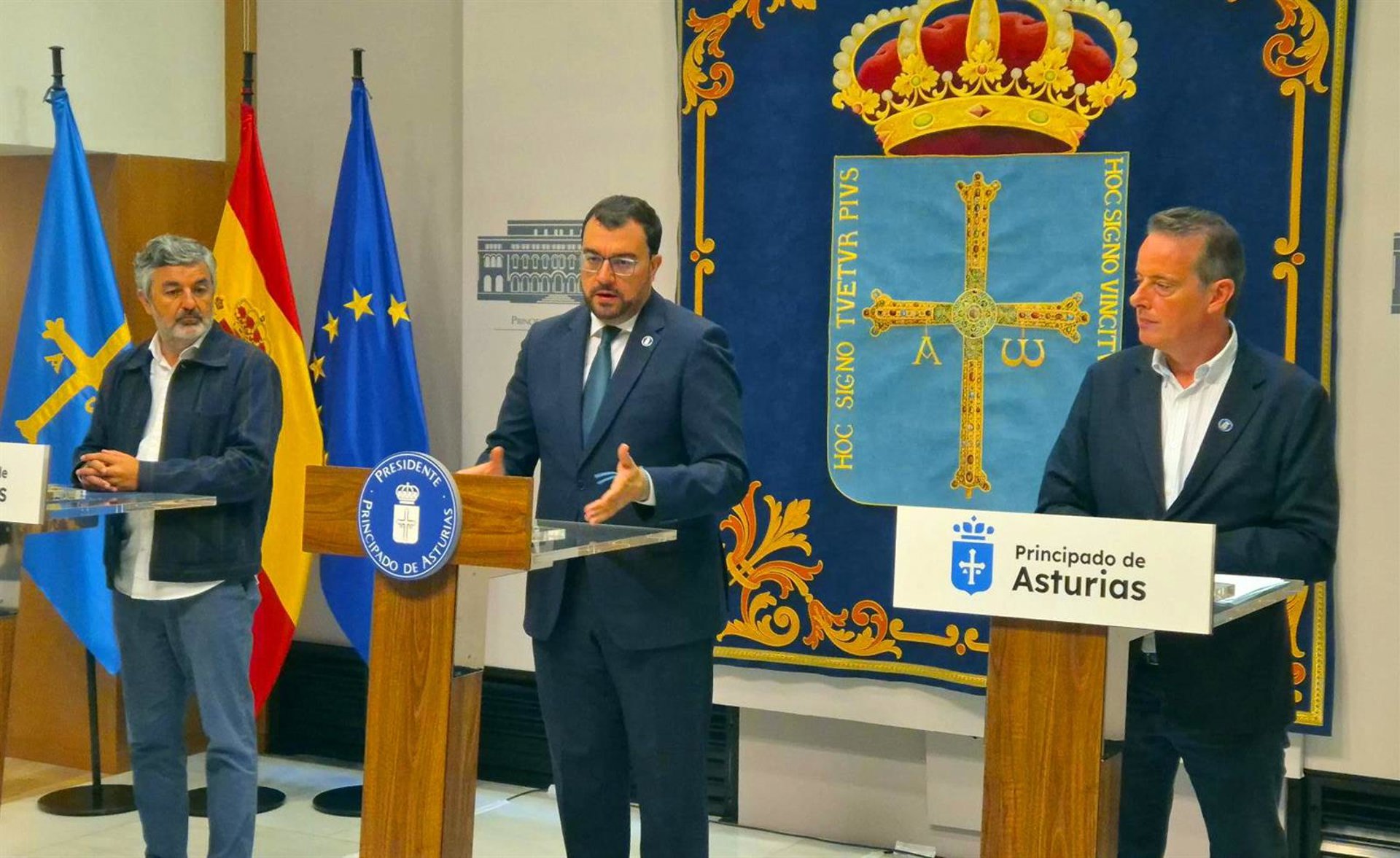 Barbón quiere reunirse con las CCAA vecinas para mejorar la respuesta ante incendios forestales
