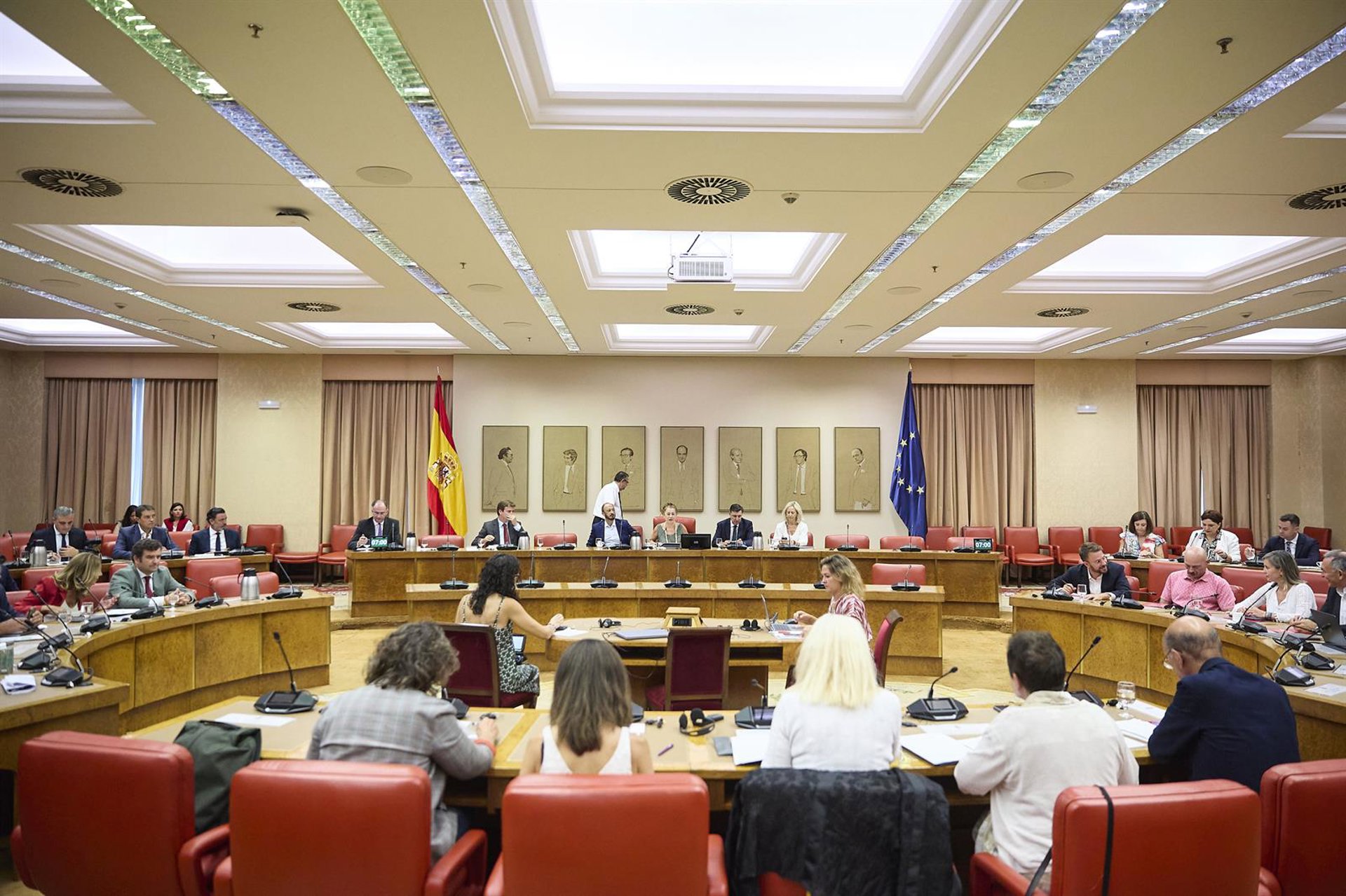 PSOE y Sumar acusan al PP de «exagerar» y «fabricar un enemigo imaginario» por el contrato con Huawei