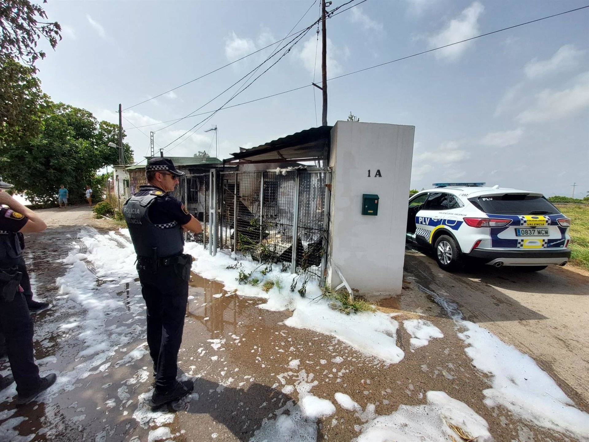Fallece el joven herido tras sufrir múltiples quemaduras en un incendio en una vivienda en Carpesa
