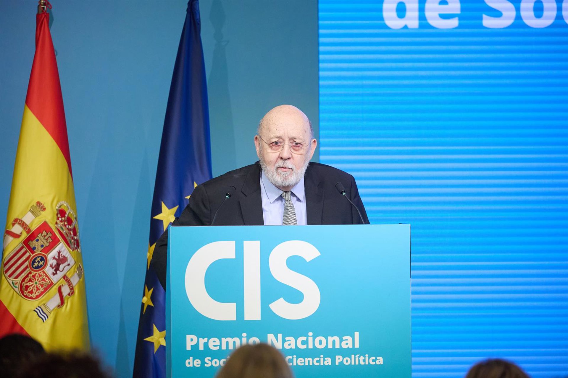 El CIS presenta hoy su barómetro de septiembre, el primero tras el empate técnico de julio y los incendios forestales