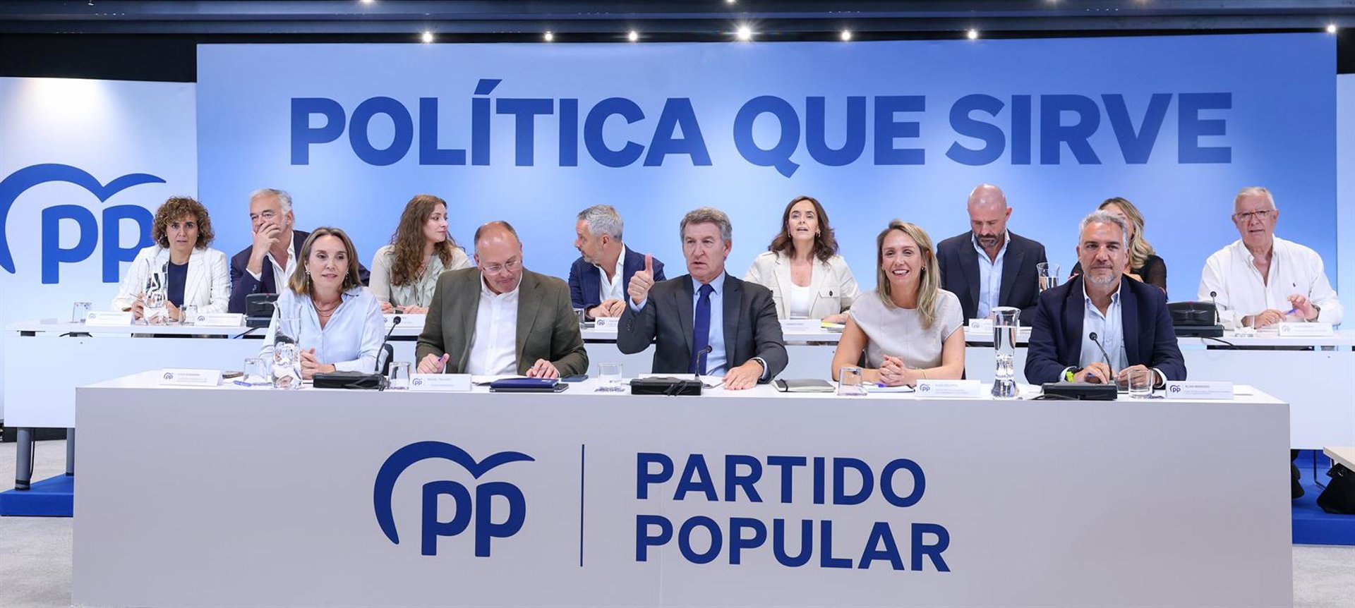 Tellado critica que PSOE culpe al PP de no aprobar reducción de jornada «cuando el propio Sánchez prefirió ir al cine»