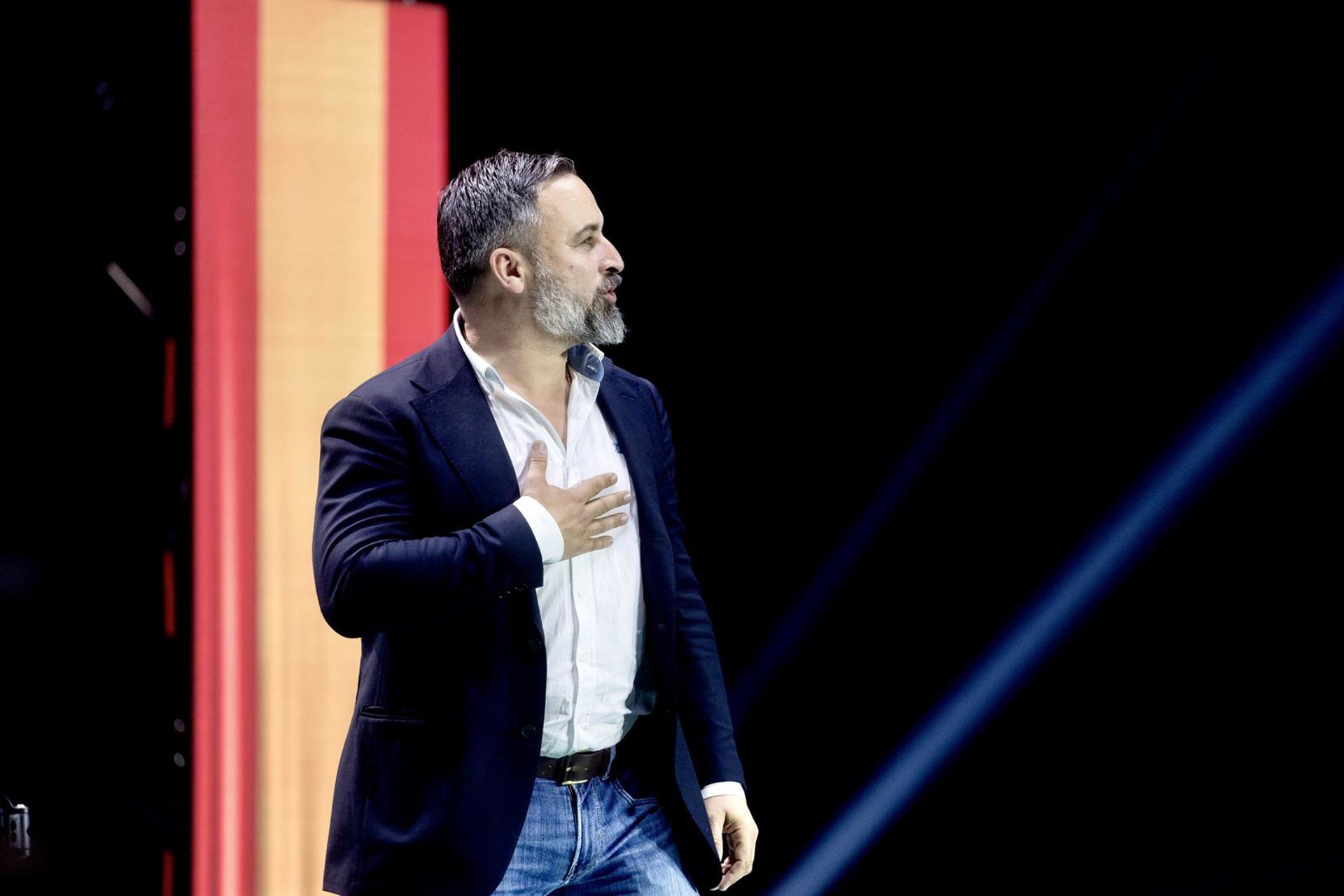 Vox inicia mañana el curso exhibiendo a sus aliados para impulsarse, en pleno auge en las encuestas a costa del PP
