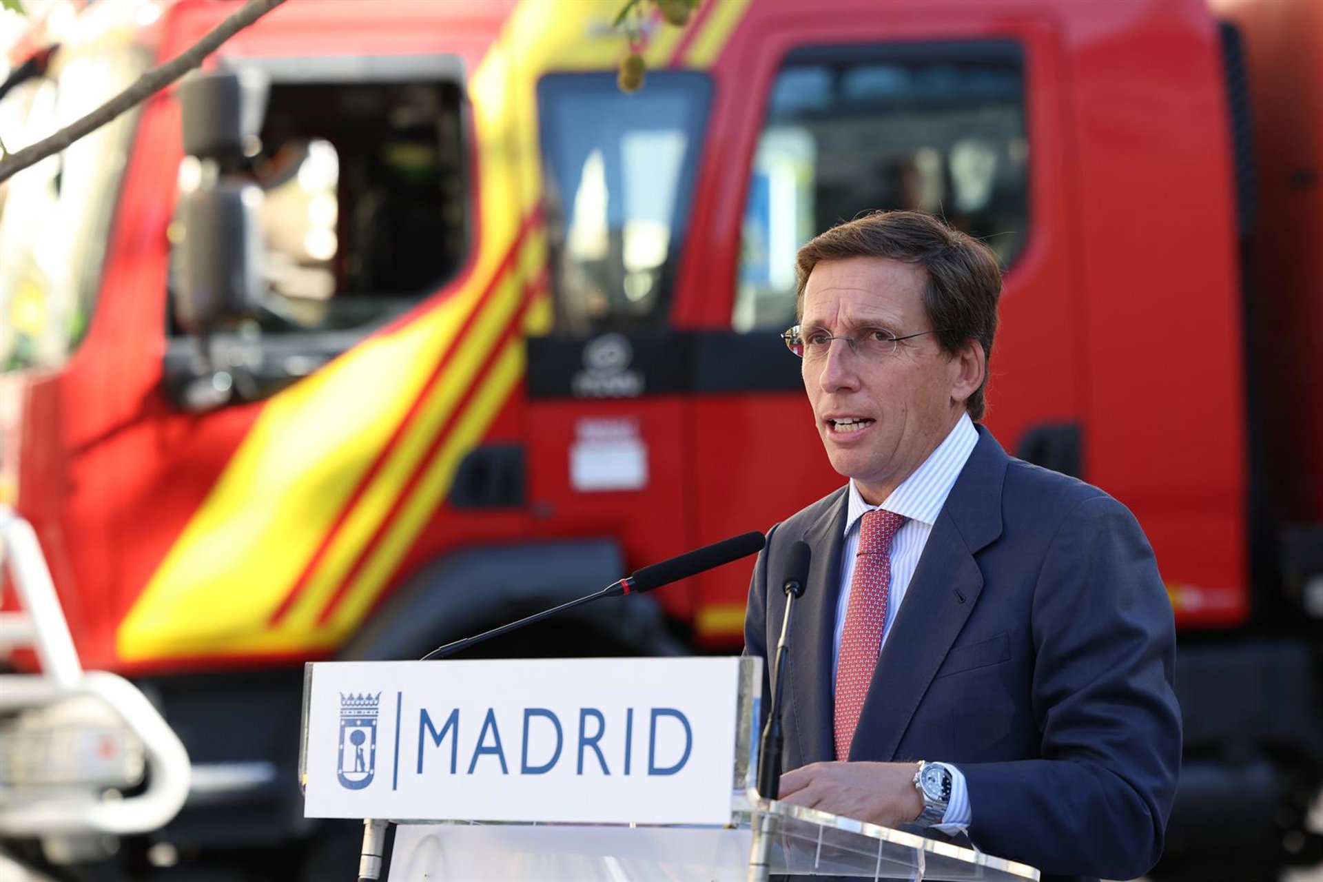 Almeida hace «directo responsable» a Sánchez de que la violencia haya «vencido» al deporte