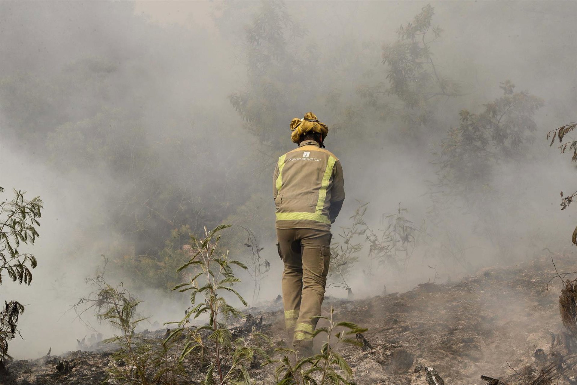 Controlado el incendio de Pantón (Lugo) que afecta a más de 1.800 hectáreas