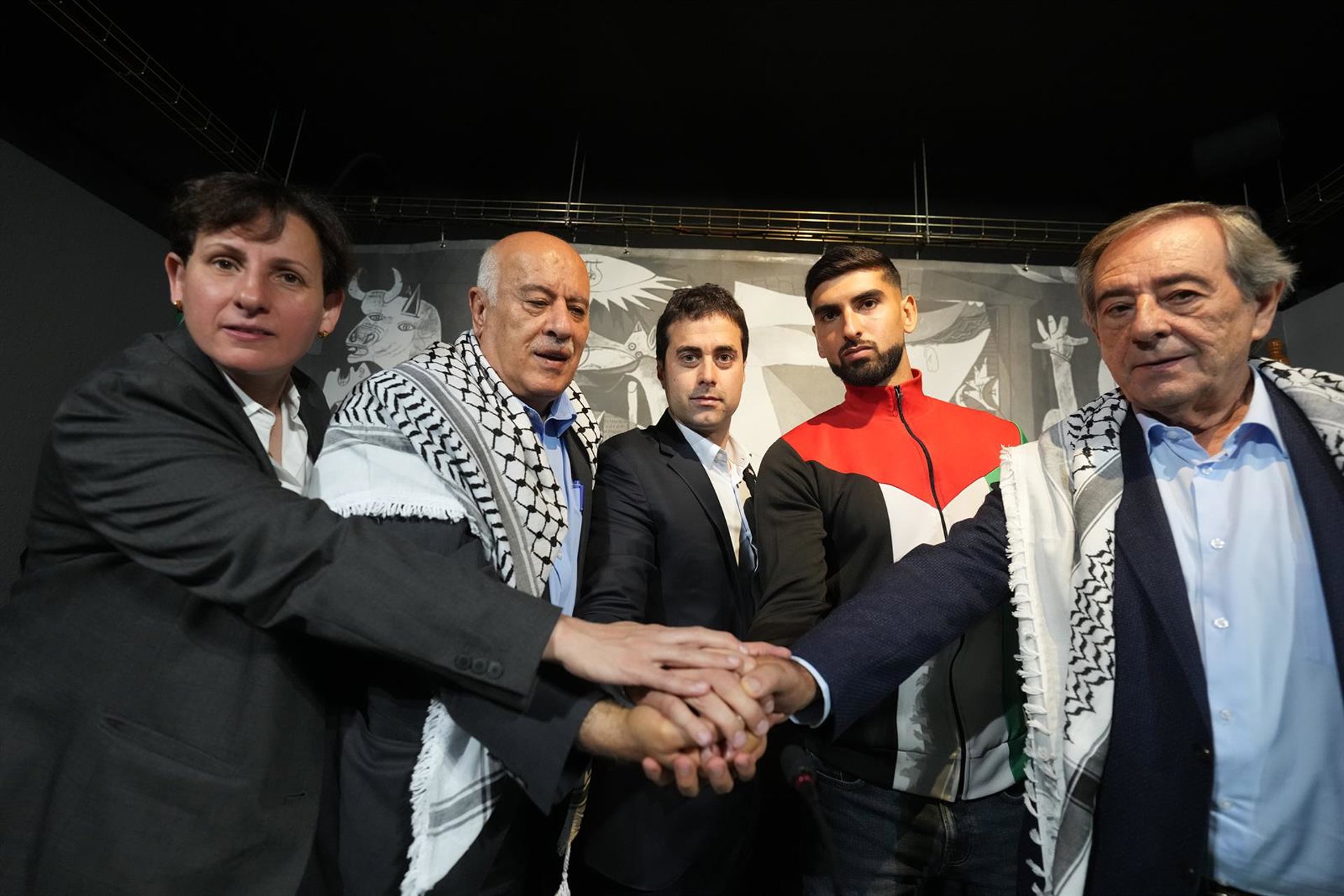 El presidente de la Federación Palestina de Fútbol pide a Trump «que presione a Israel» y ponga fin «al genocidio»
