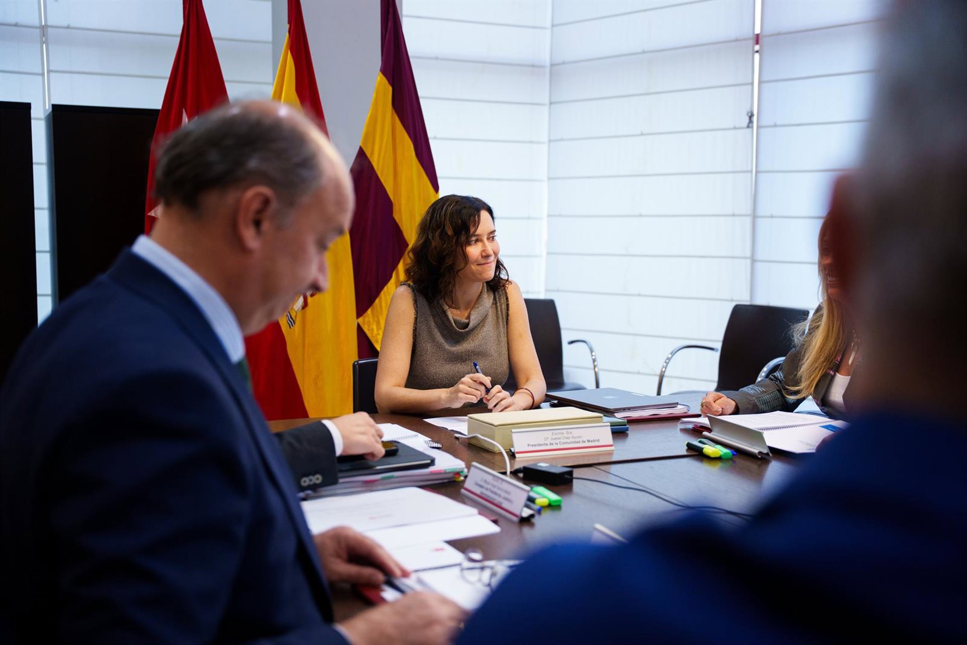 Ayuso recurrirá ante el Supremo el «golpe» a las universidades privadas con el nuevo decreto: «Es pura arbitrariedad»