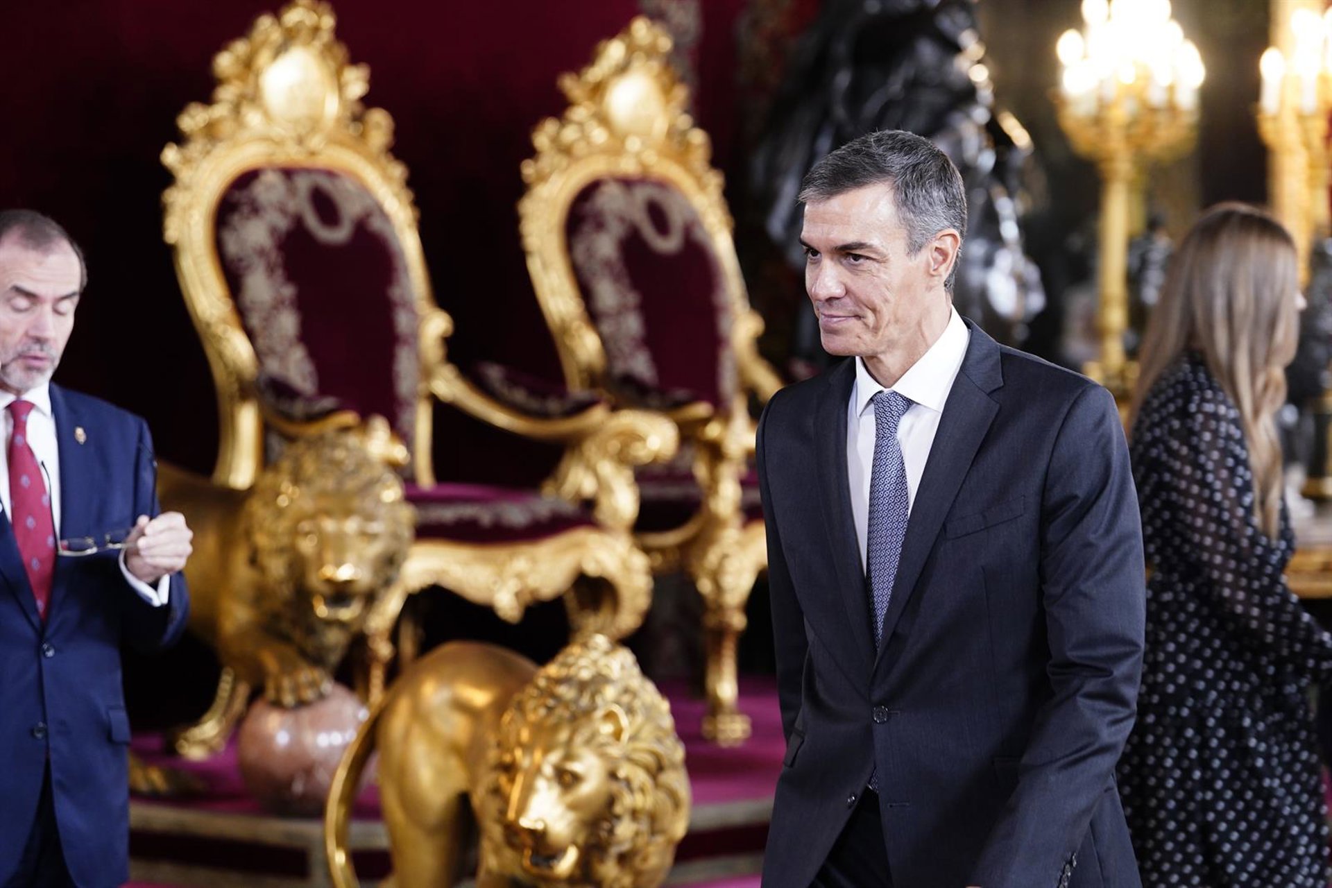 Sánchez mantendrá que el embargo de armas a Israel y dice que España está dispuesta a enviar tropas de paz a Gaza