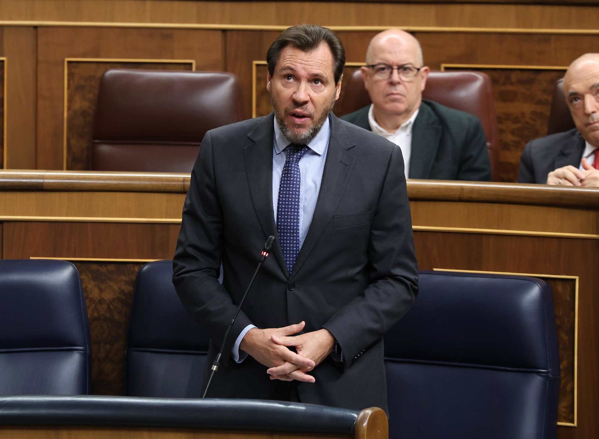 Óscar Puente define a Venezuela como «una dictadura»: «Es un régimen evidentemente autocrático»