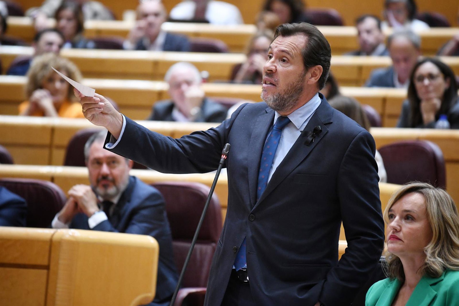 Óscar Puente considera un «escarnio» que esté en libertad Víctor de Aldama al que califica de «cantamañanas»
