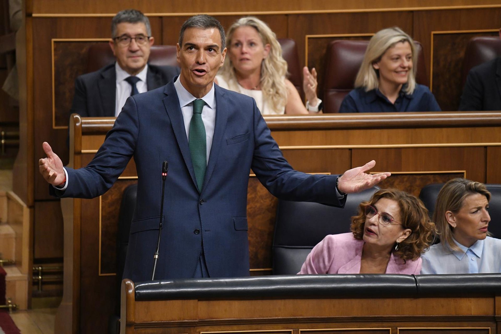 Sánchez responde hoy en el Congreso sobre su supuesta «renuncia a gobernar», la política catalana y el fascismo