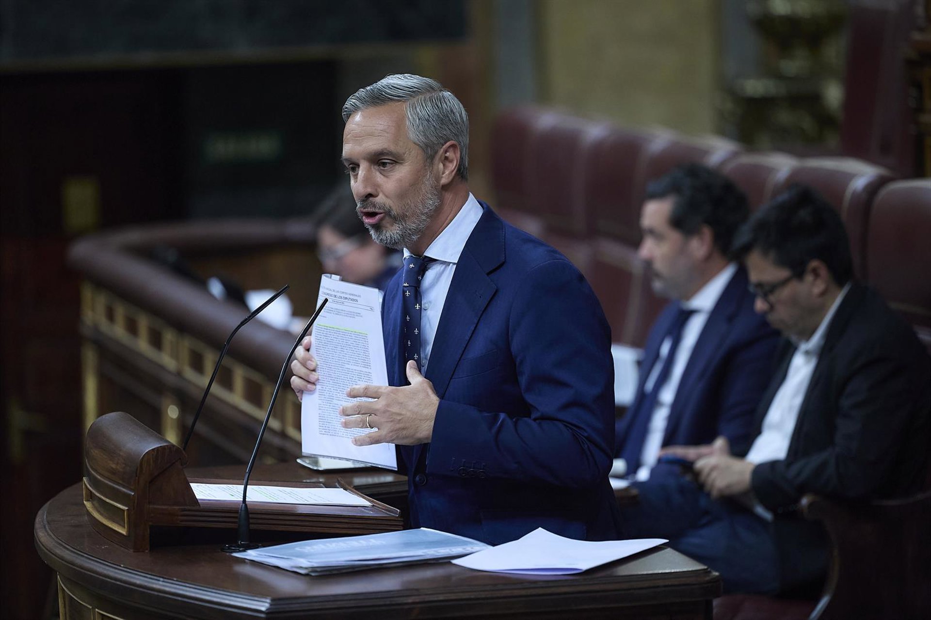 El PP anima a Junts a dejar de apoyar a un PSOE «rodeado de corrupción» para devolver la voz a los españoles