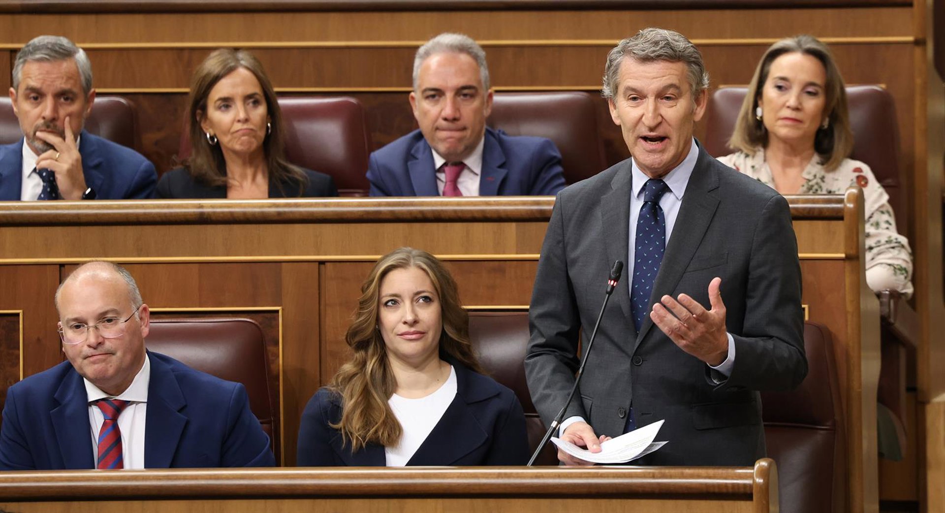 Feijóo, a Sánchez: «Volverá a mentir este jueves en el Senado porque si dice la verdad, acabará con usted»