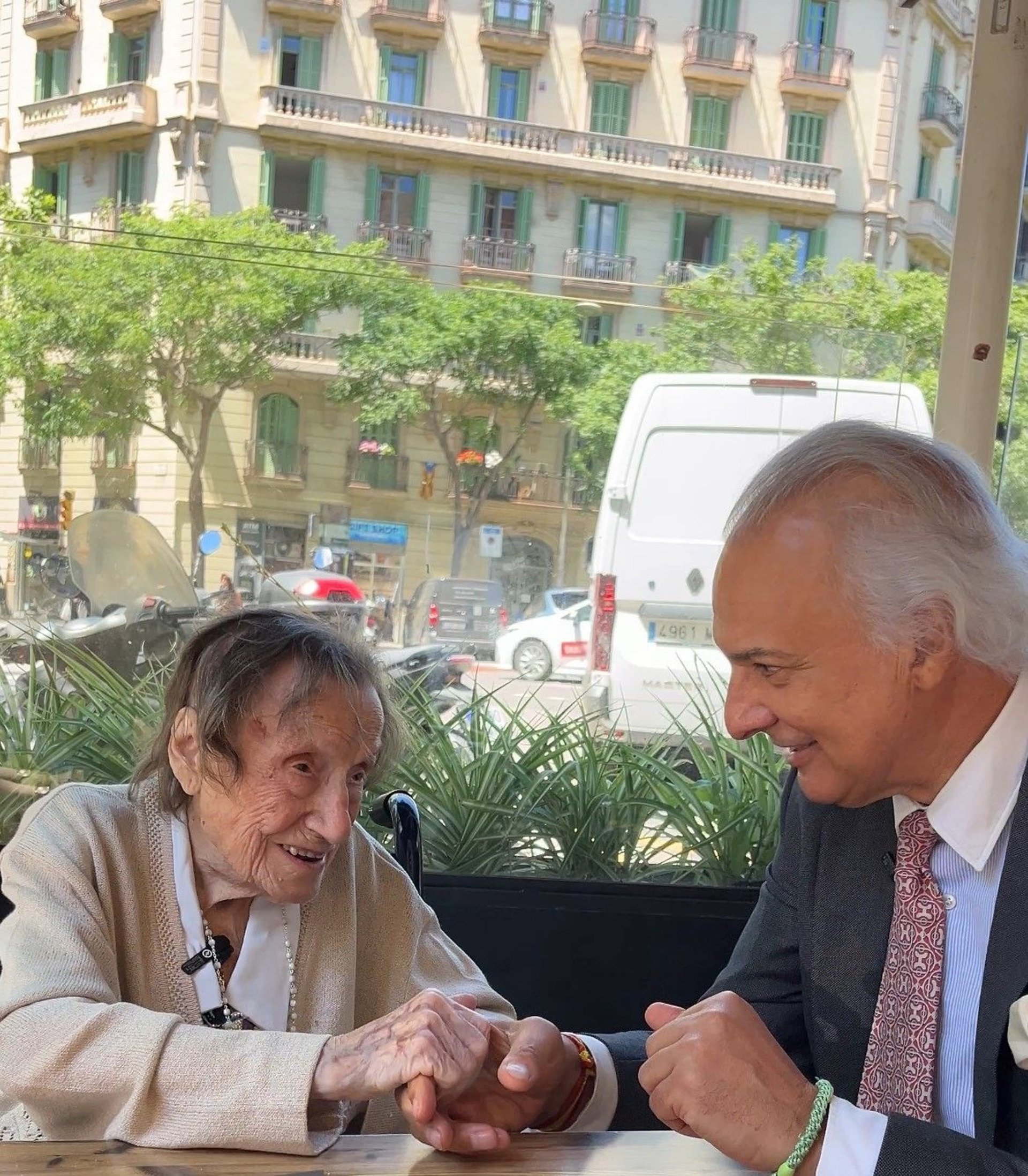 Muere la catalana más longeva a los 112 años e Illa envía su pésame