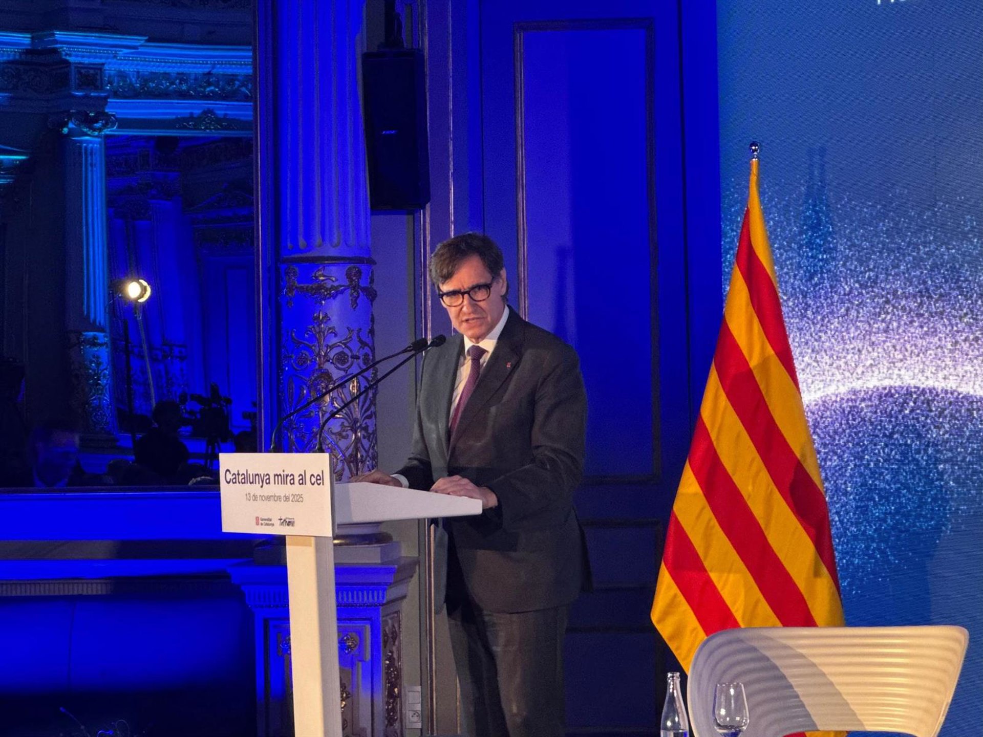 Illa afirma que el eclipse de sol será una «oportunidad» para reivindicar la ciencia en Catalunya