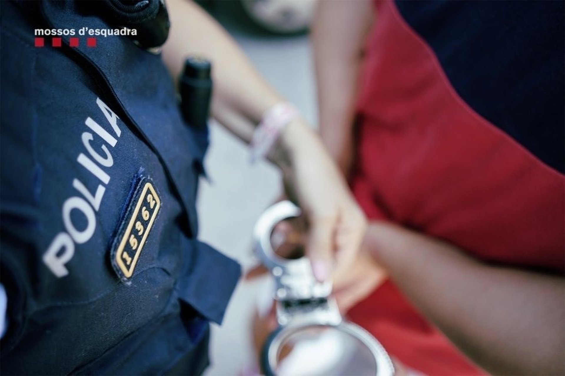 Detenido un joven que trepó por la fachada de un edificio de Tarragona para robar en 3 pisos
