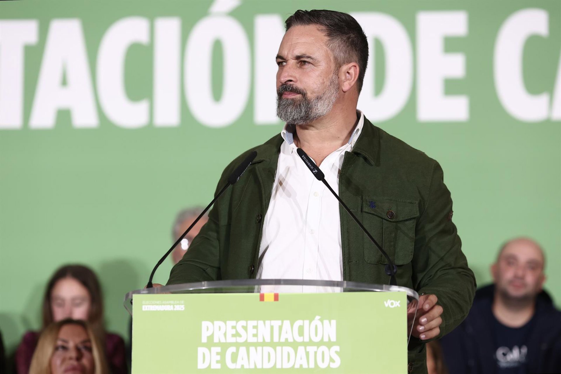 Vox no da por aún por concluidas las conversaciones con el PP en Valencia: «Estamos en ello»