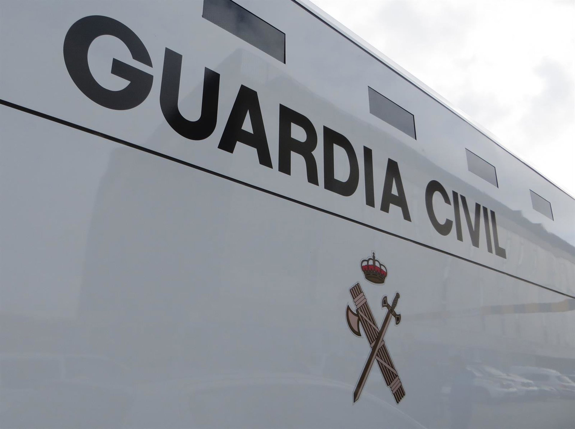 Fallece un trabajador de 40 años al caer desde el tejado de una vivienda en Casas-Ibáñez (Albacete)