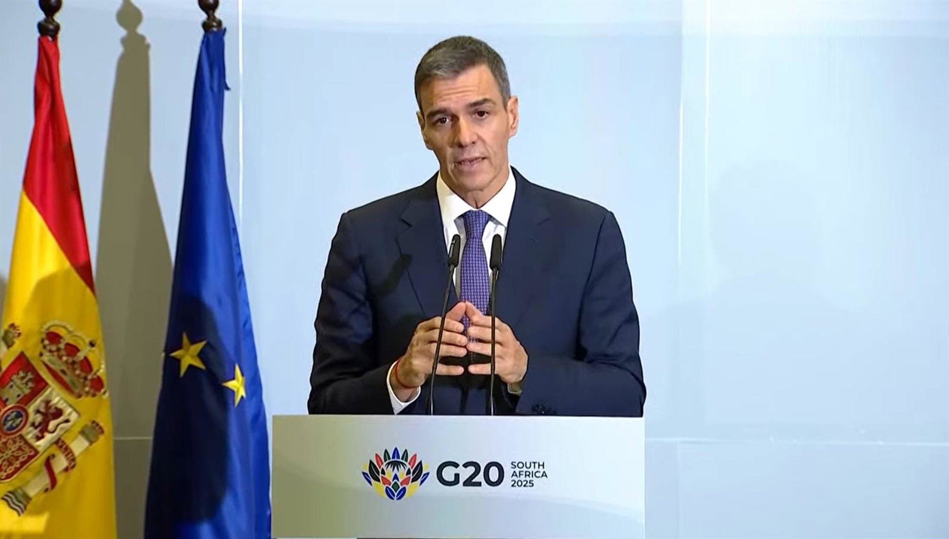 Sánchez muestra su «discrepancia» con la condena al fiscal general y avisa que debe pronunciarse el Constitucional