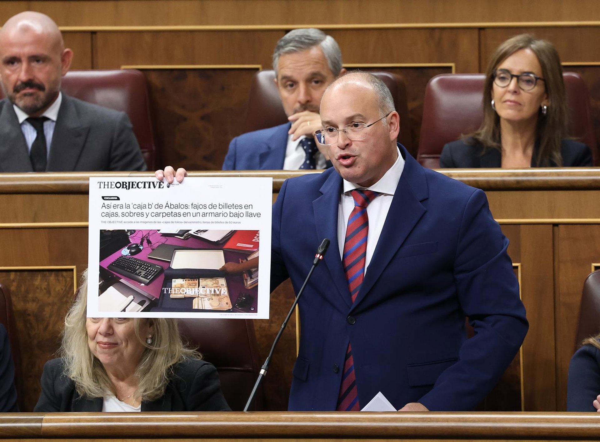 Tellado cree que Sánchez no habrá podido dormir pendiente de si Ábalos entra en prisión, ya que «no actuaba solo»