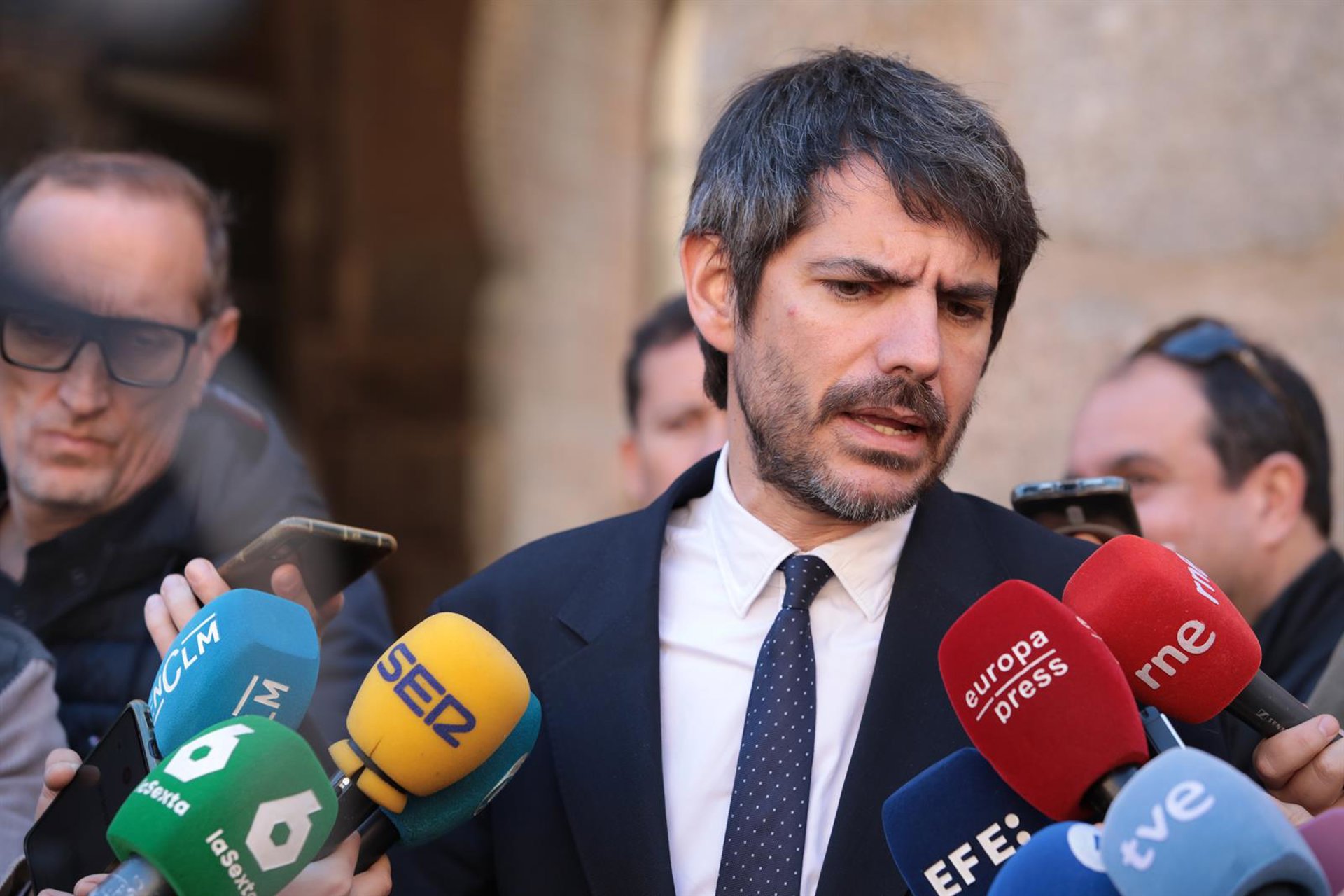 Urtasun anuncia un congreso para la reconstrucción del patrimonio de Palestina en abril y pide respaldo a la UE