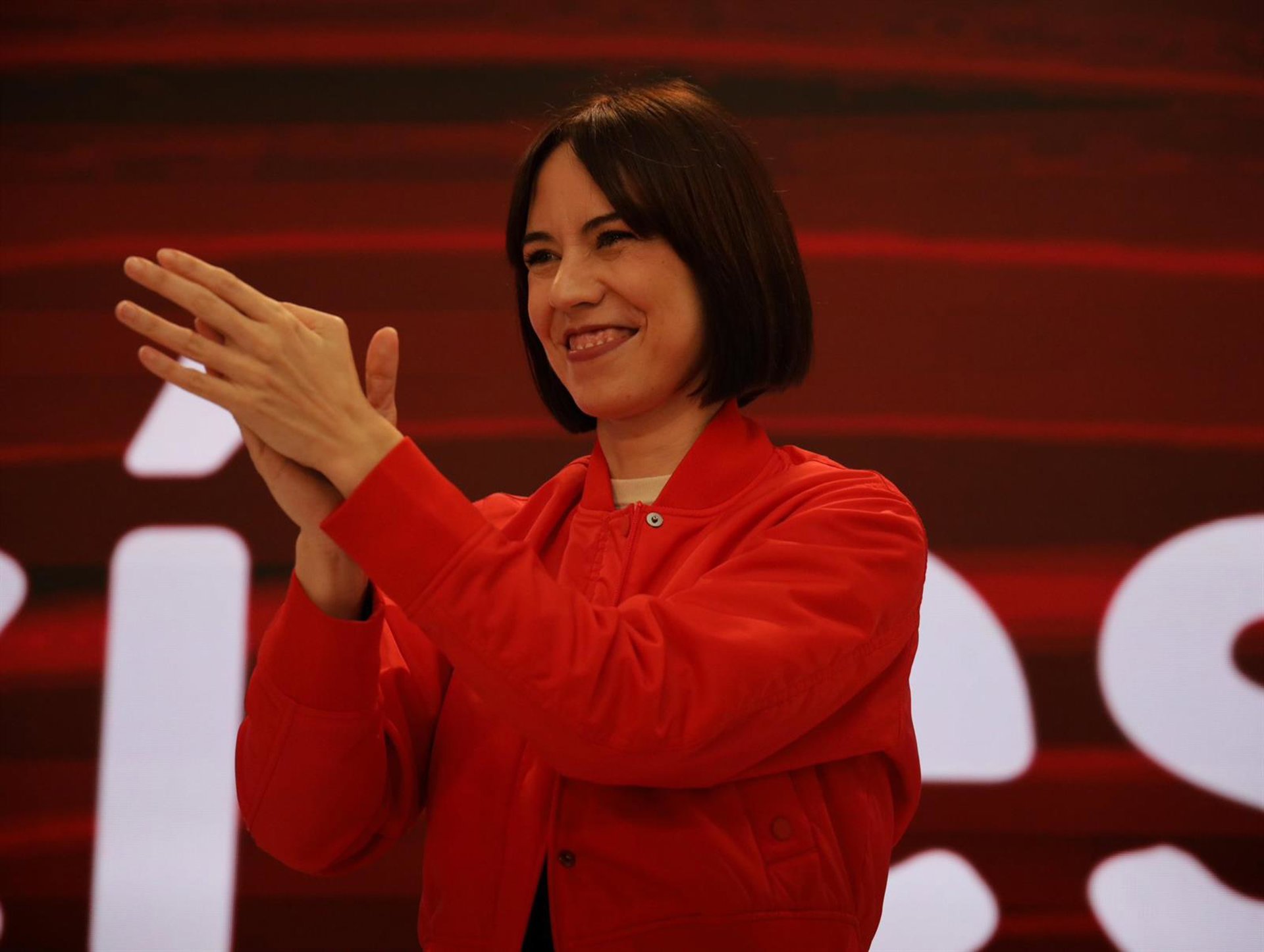 Morant llama a construir «la alternativa socialdemócrata barrio a barrio junto a la sociedad valenciana, como en 2015»