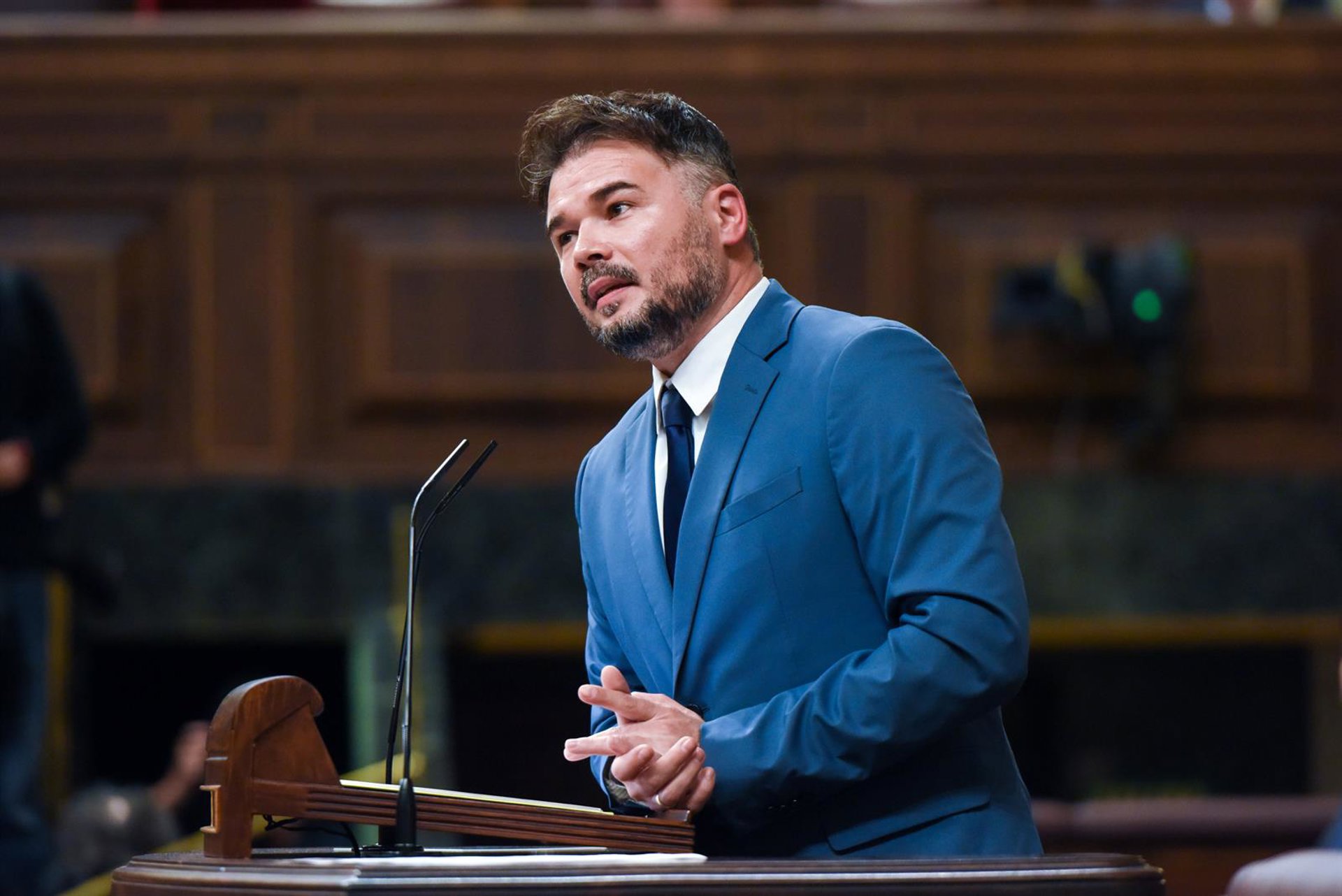 Rufián ve un «error» las «buenas palabras» de Sánchez a Junts y recuerda: «Rompen con el PSOE por intereses ideológicos