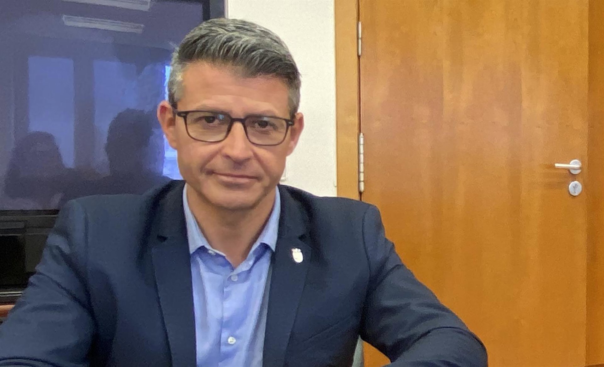 El PSOE inicia expediente de suspensión de militancia del alcalde de Almussafes (Valencia) tras una denuncia por acoso