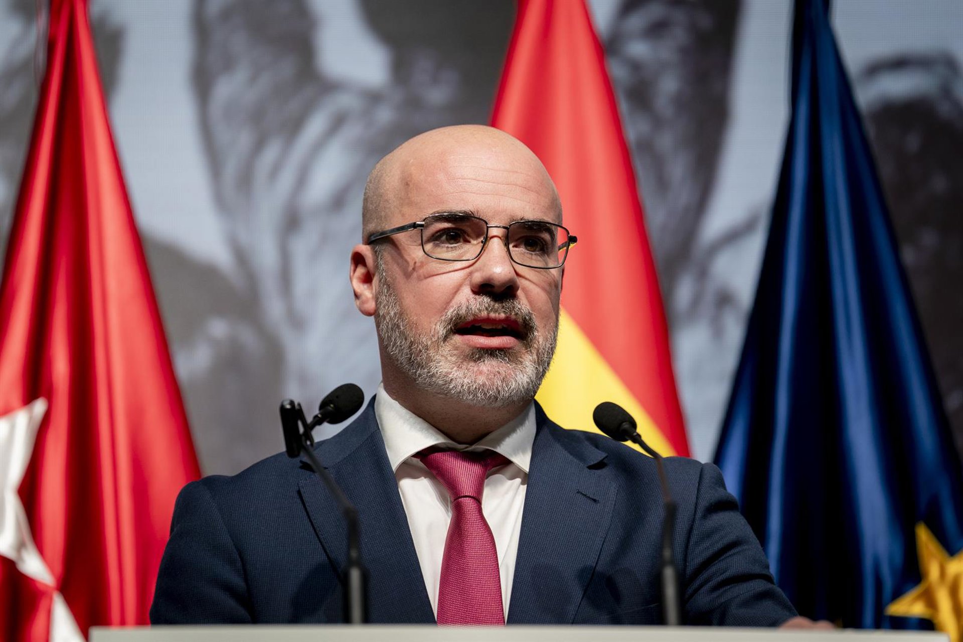 El delegado del Gobierno reconoce «alivio» tras el archivo de su causa y pide «reparación» para el resto de encausados