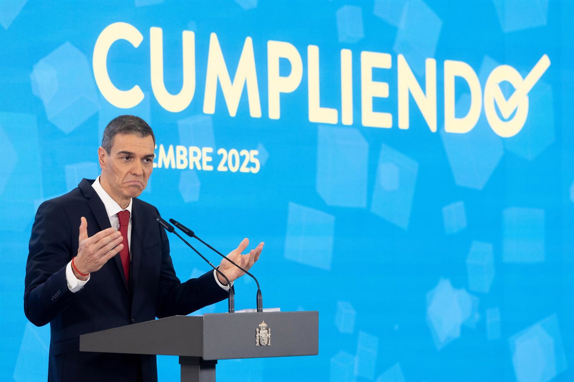 La JEC abre expediente a Pedro Sánchez por las críticas al PP en su rueda de prensa de balance