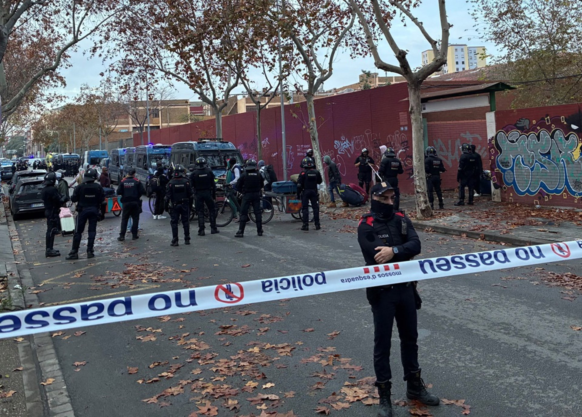 ERC censura en el Congreso el desalojo del instituto ‘okupado’ en Badalona y anima a regularizar a los migrantes