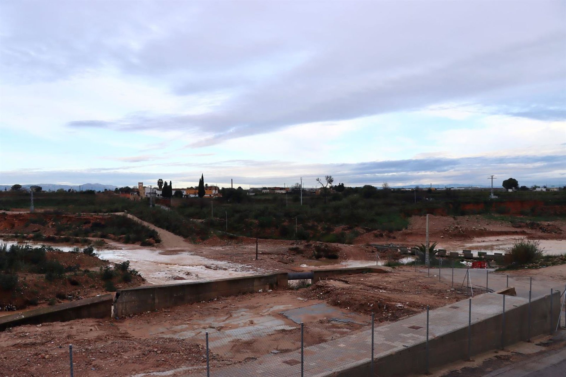 Torrent destaca la efectividad de los nuevos pasos elevados sobre l’Horteta en las últimas lluvias