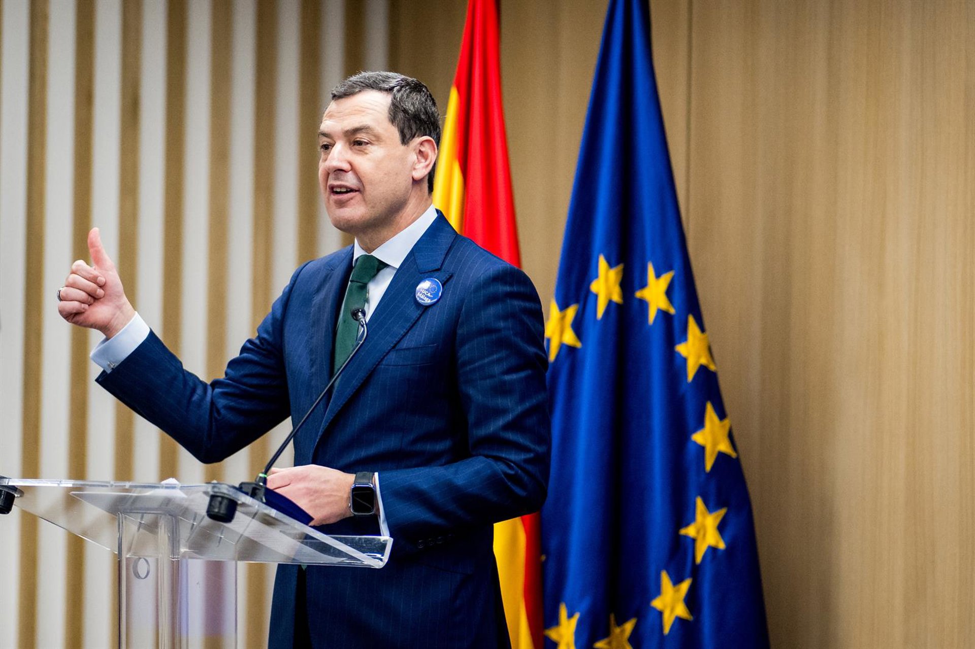 Moreno reivindica la UE en el 40 aniversario del ingreso de España y la defensa desde Andalucía de los valores europeos