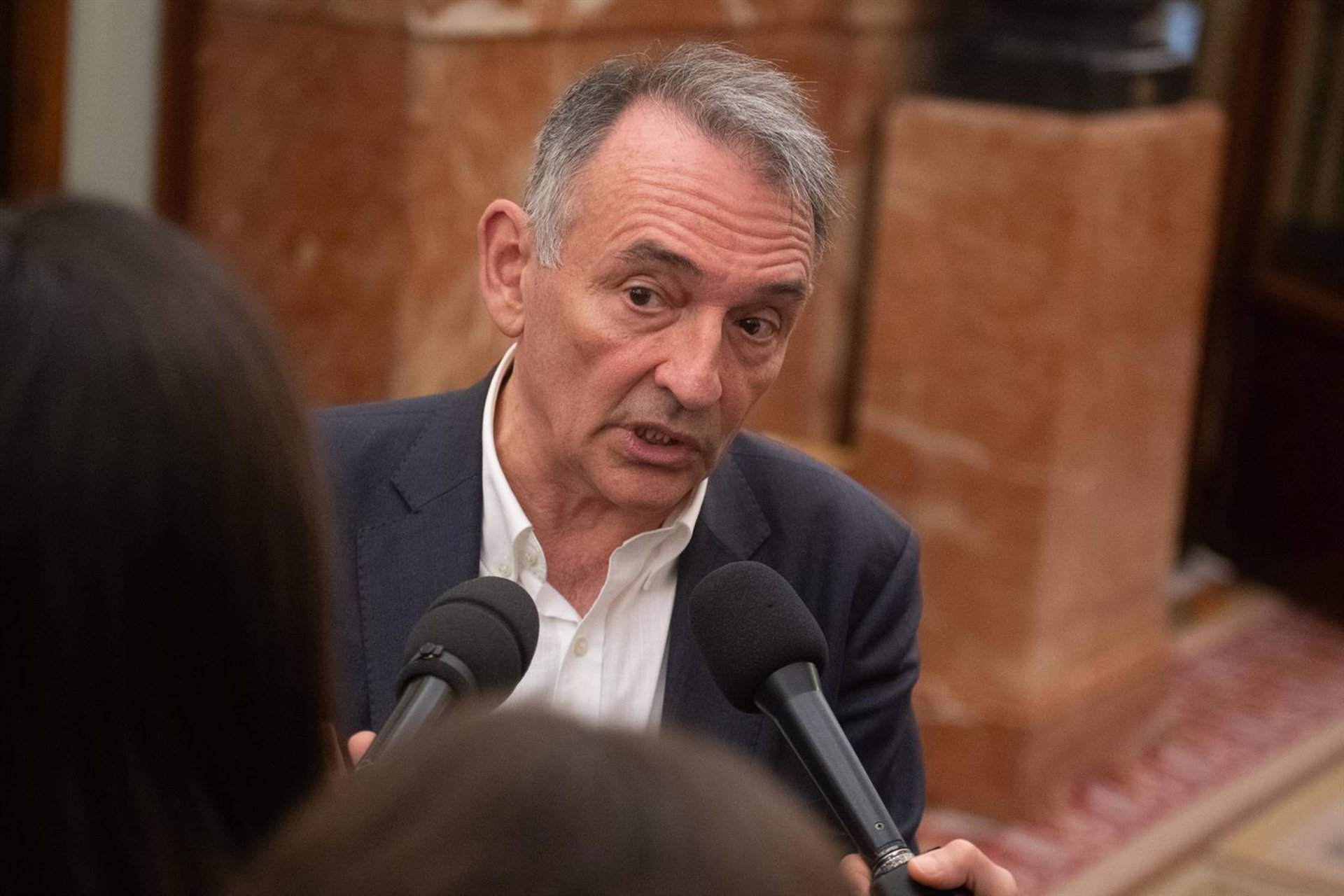 Sumar recalca que para enviar tropas a Ucrania debe haber un mandato de Naciones Unidas y respaldo del Congreso