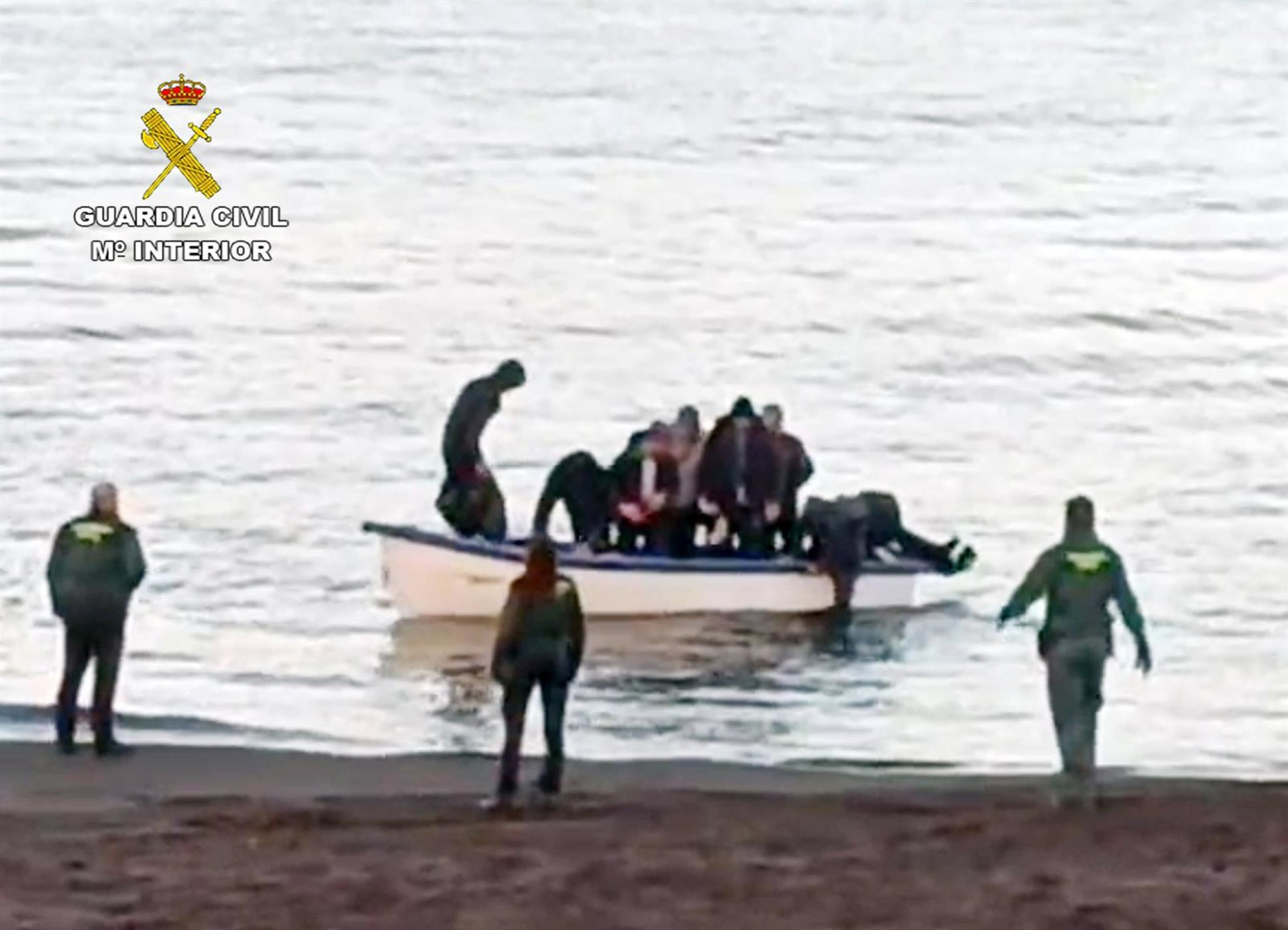 Detenido el patrón de una patera interceptada en La Unión por favorecimiento de la inmigración irregular