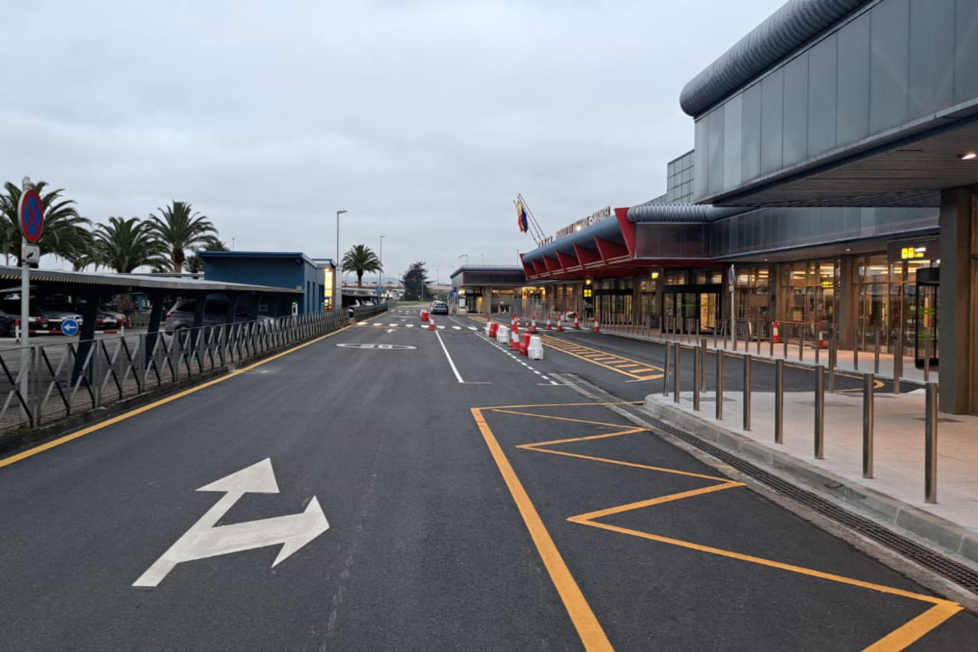 El fuerte viento en Cantabria deja rachas de 111 km/h en el aeropuerto