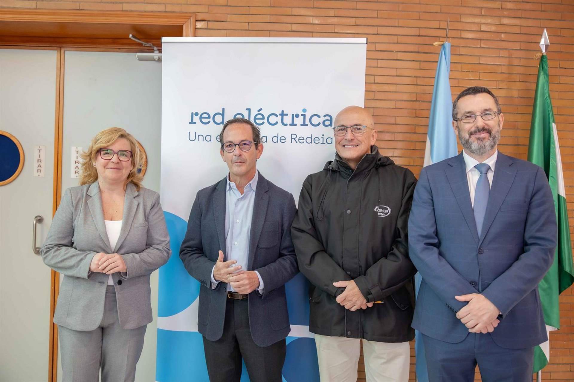 Un estudio analiza cómo transformar un alga invasora en recurso para la economía