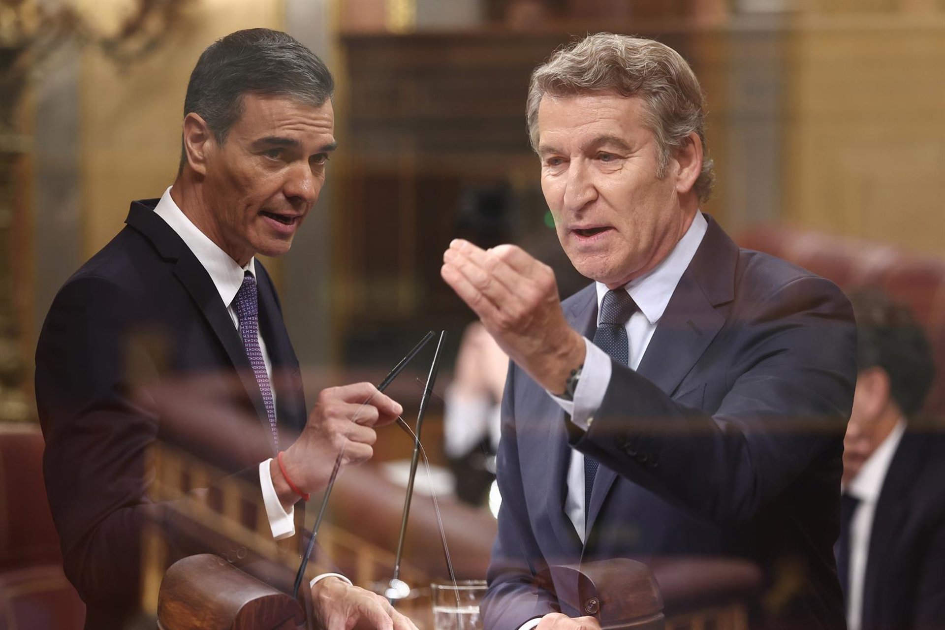 Feijóo pedirá a Sánchez votar la política de defensa y replica a Vox: «Voy por respeto a la Presidencia del Gobierno»
