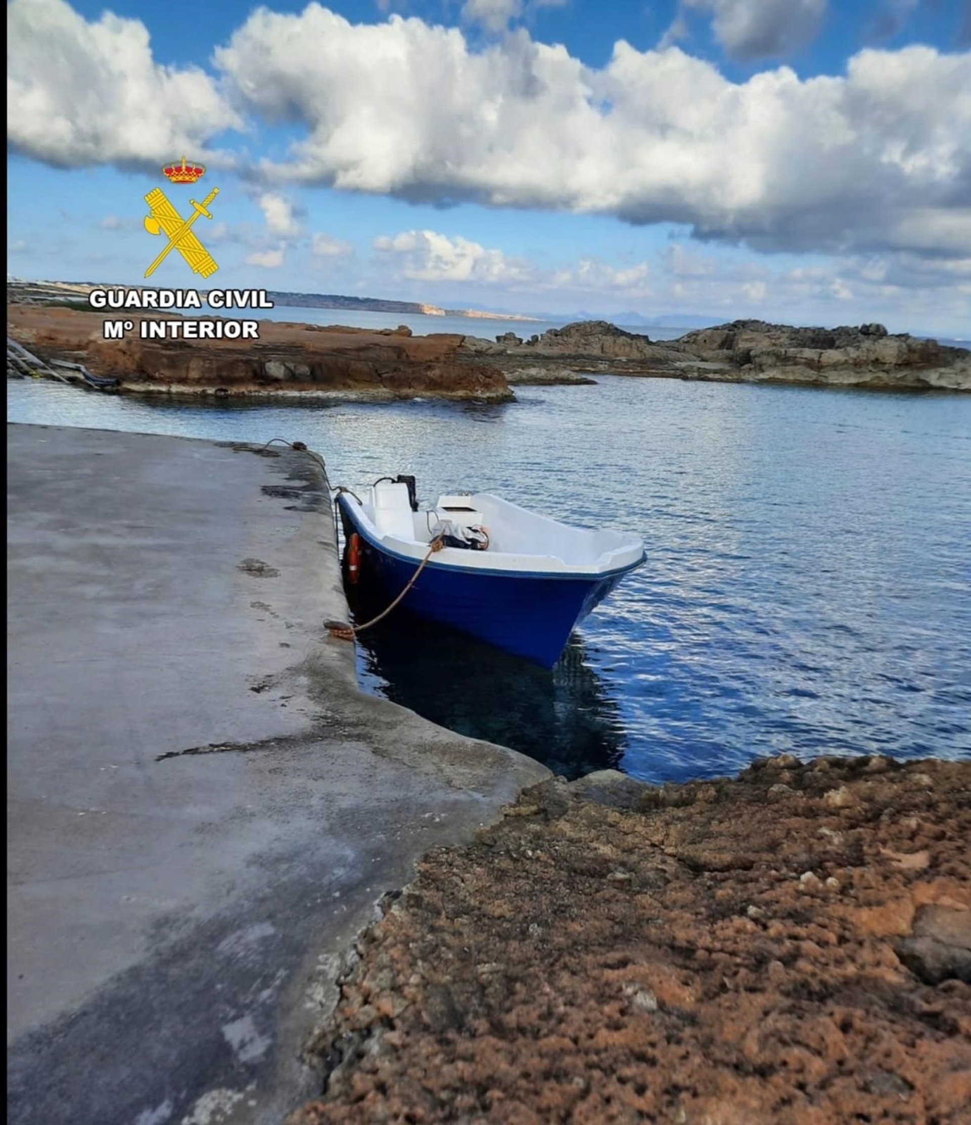 Localizan a 44 migrantes llegados a bordo de dos pateras al suroeste de Mallorca y Formentera